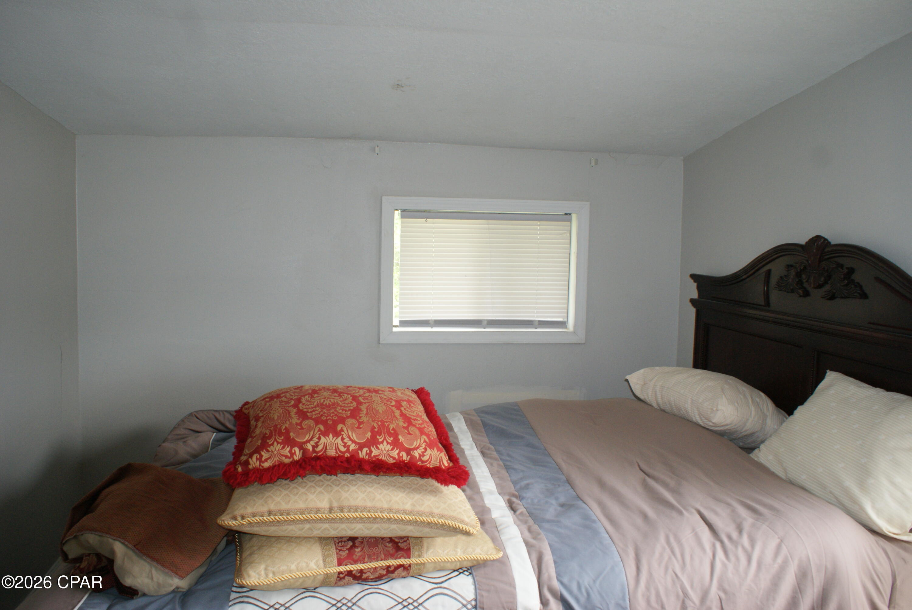 Listing photo id 24 for 6960 Bonnie Hill Road