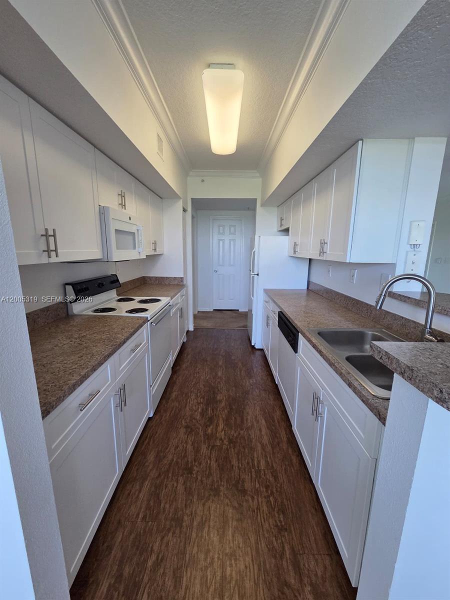 Property photo # 8