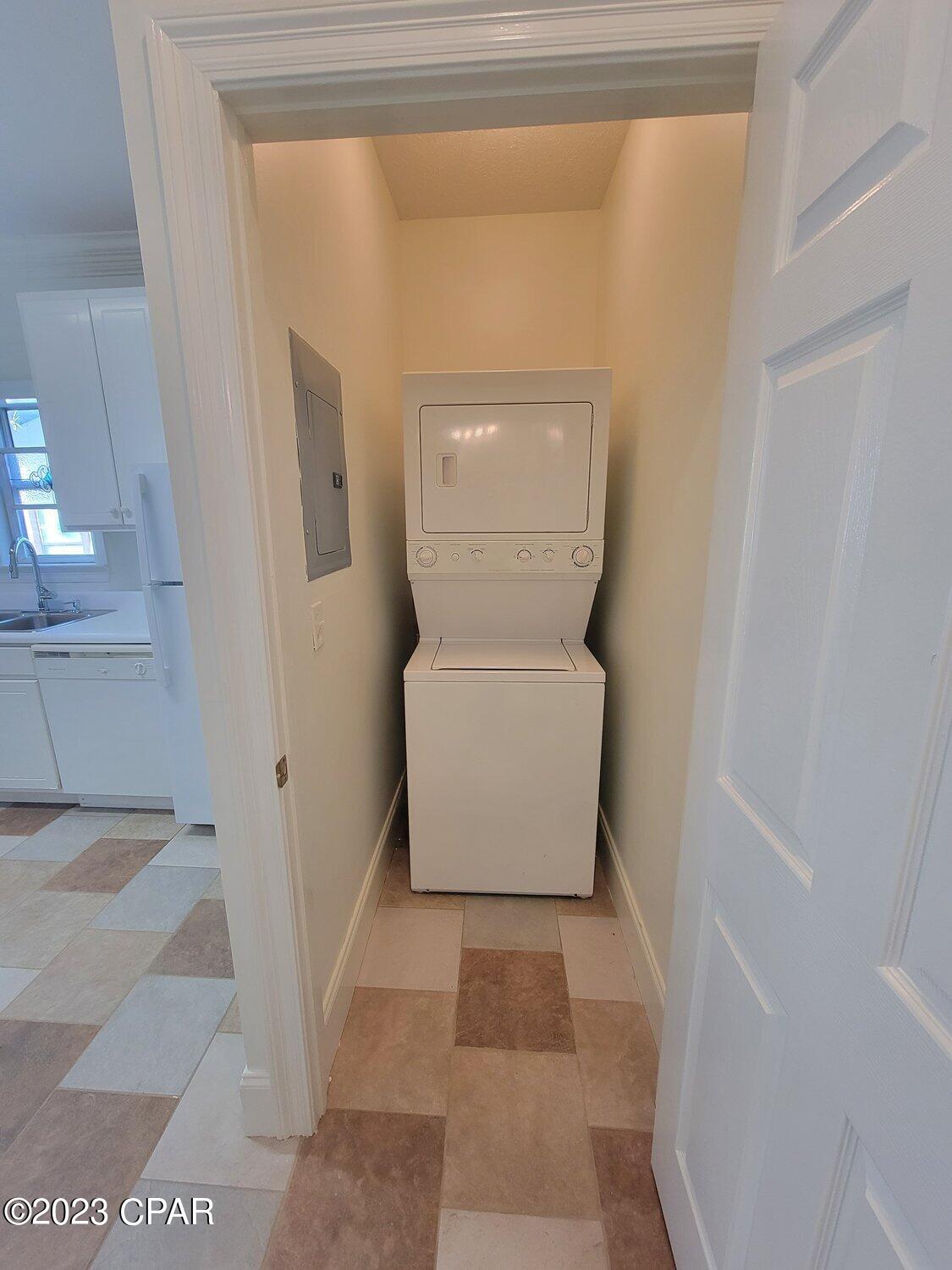 Image 6 For 2617 Cypress Street