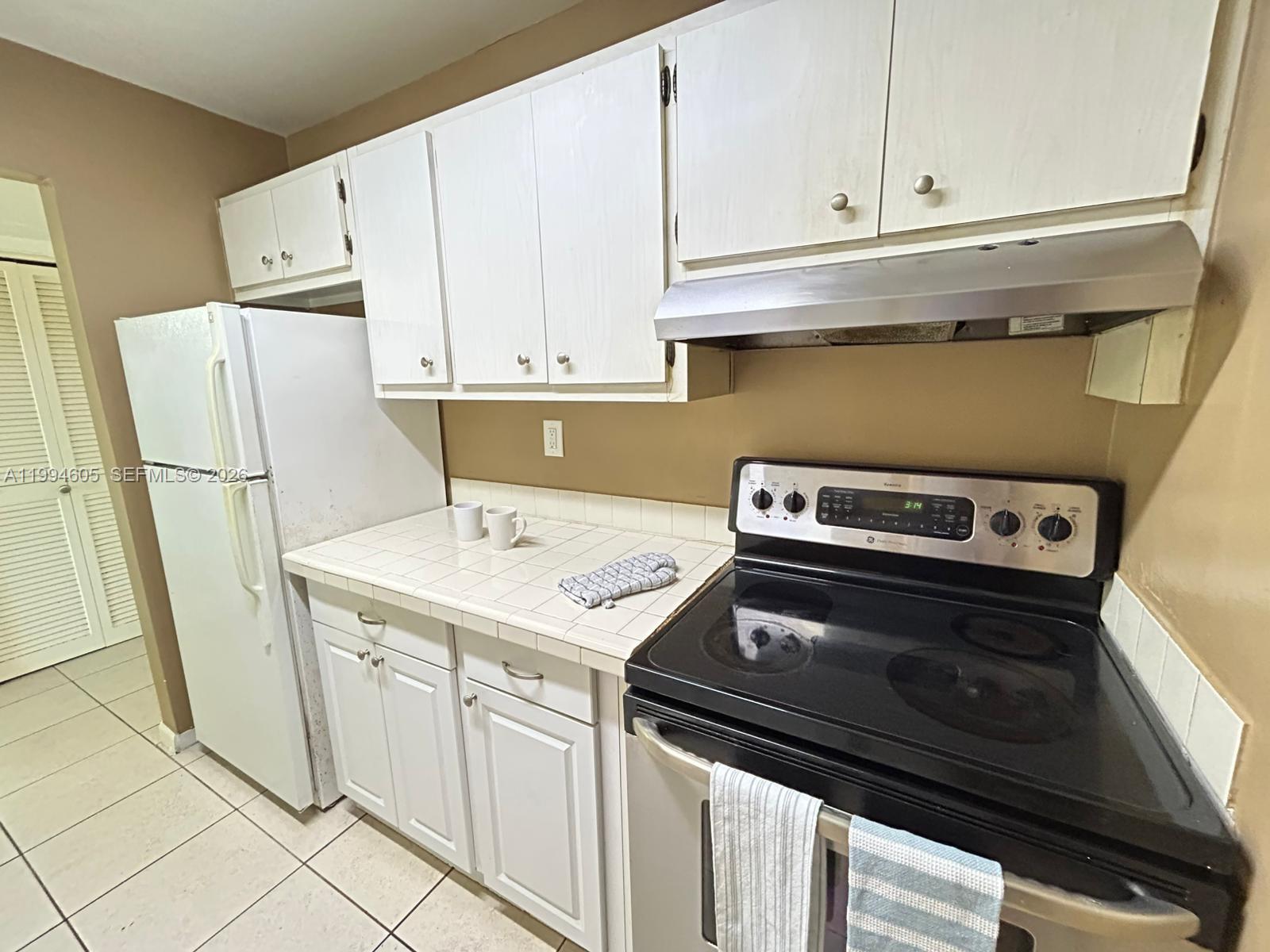 Property photo # 6