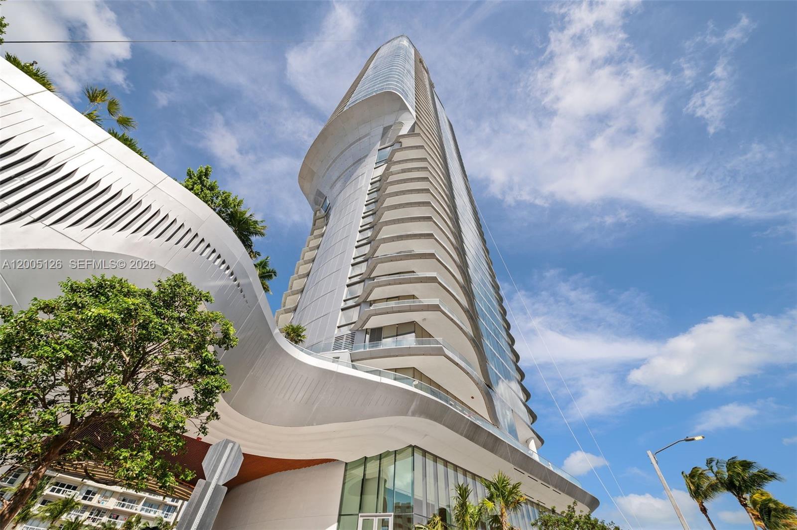 Una Residences