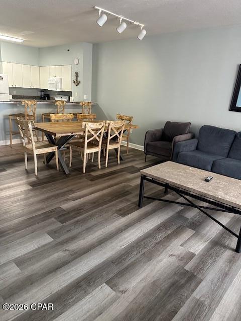 Image 15 For 9900 Thomas Drive 1428