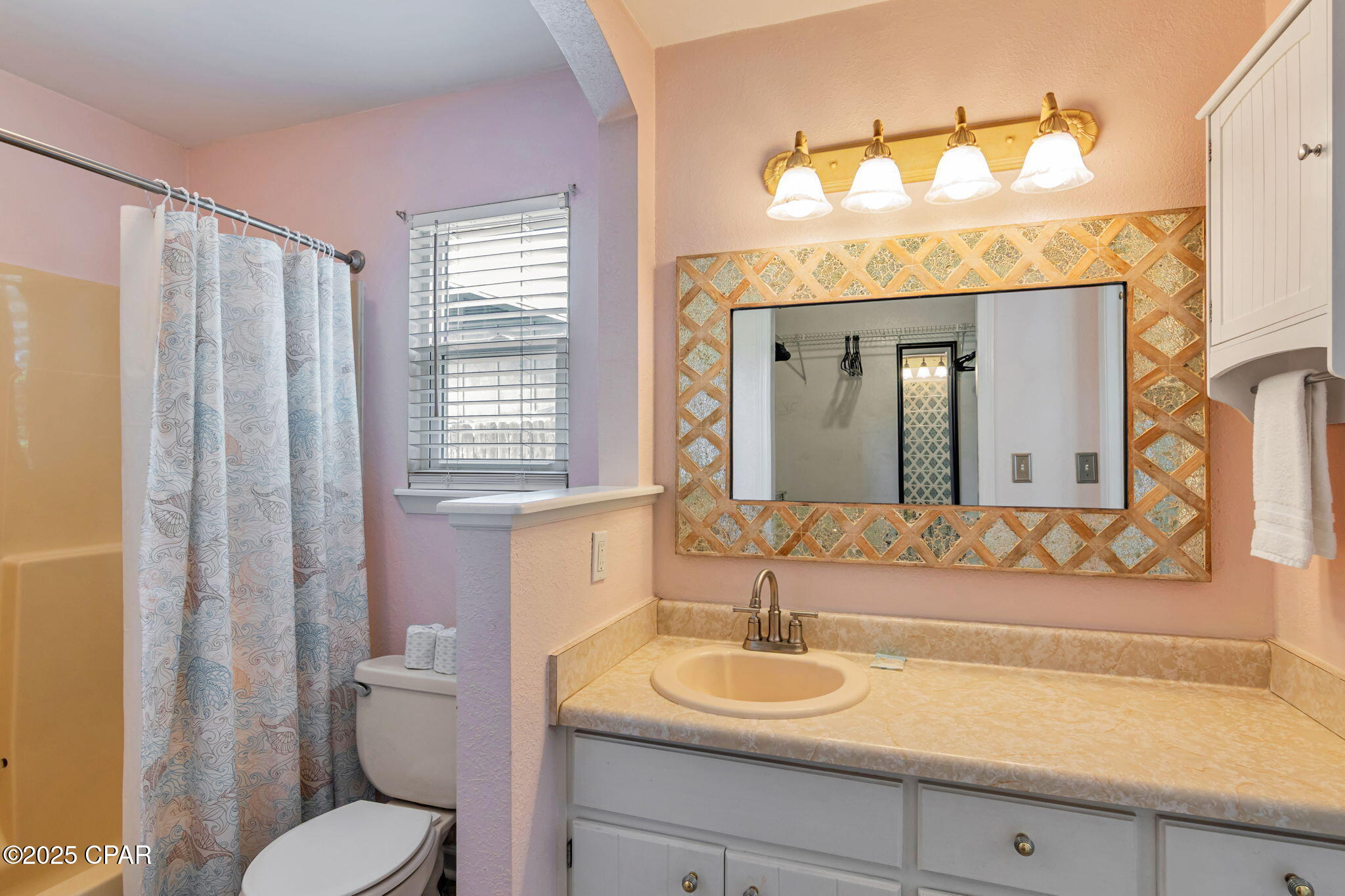 Image 19 For 118 Lakeside Circle