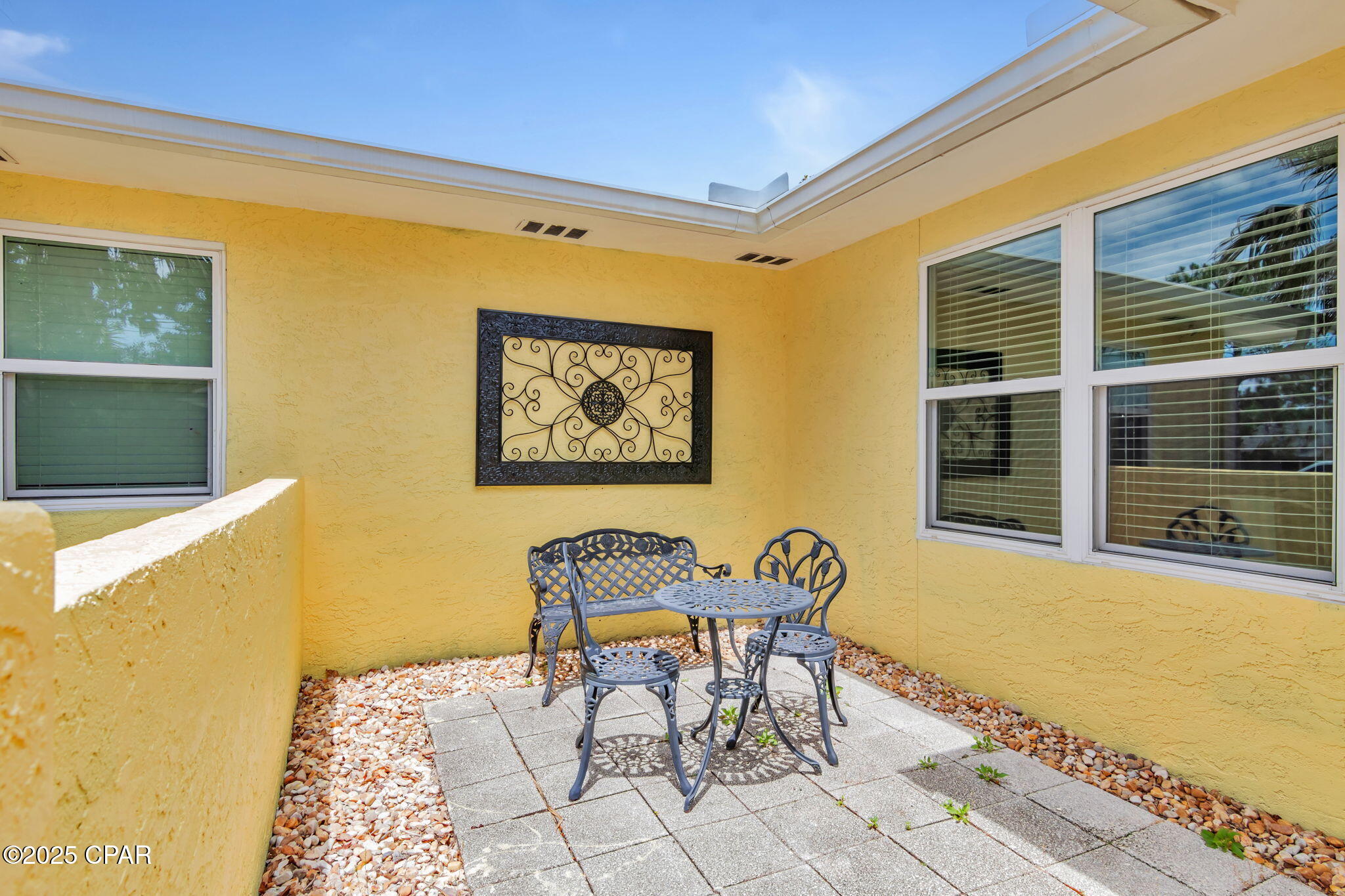 Image 30 For 118 Lakeside Circle