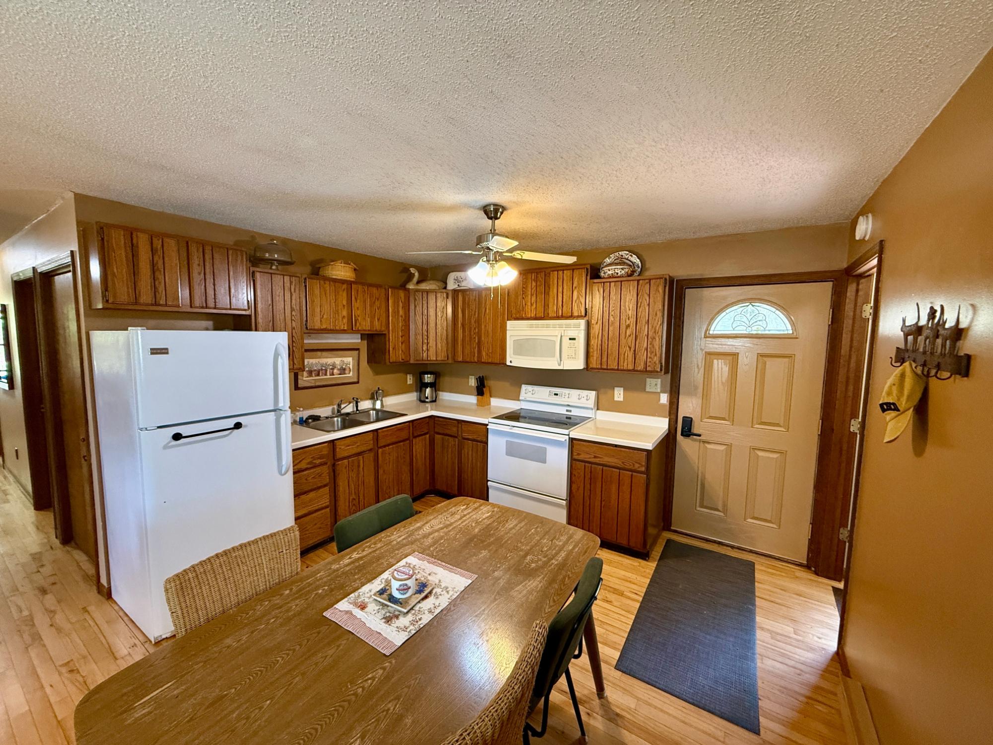 Boot Lake MW Property 11917 Thoma Dr Photo 5