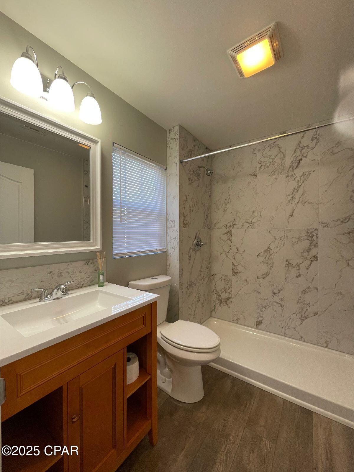 Image 14 For 1010 12th Court