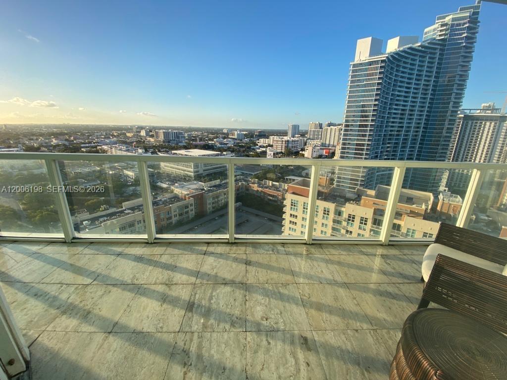 Quantum On The Bay Condo