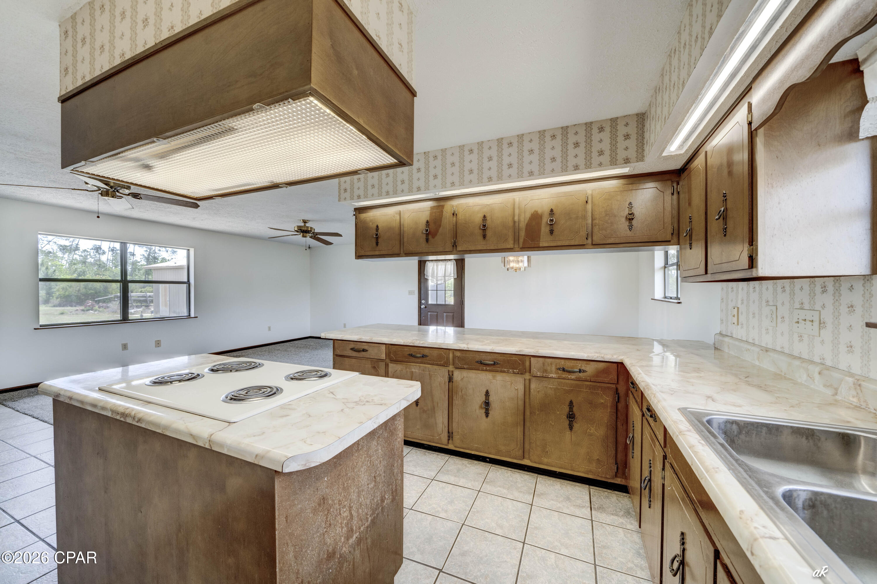 Image 9 For 10408 Highway 2301