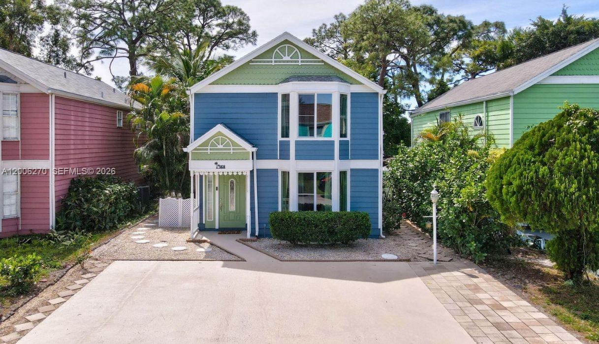 5836 Rambler Rose Way, West Palm Beach, Florida 33415