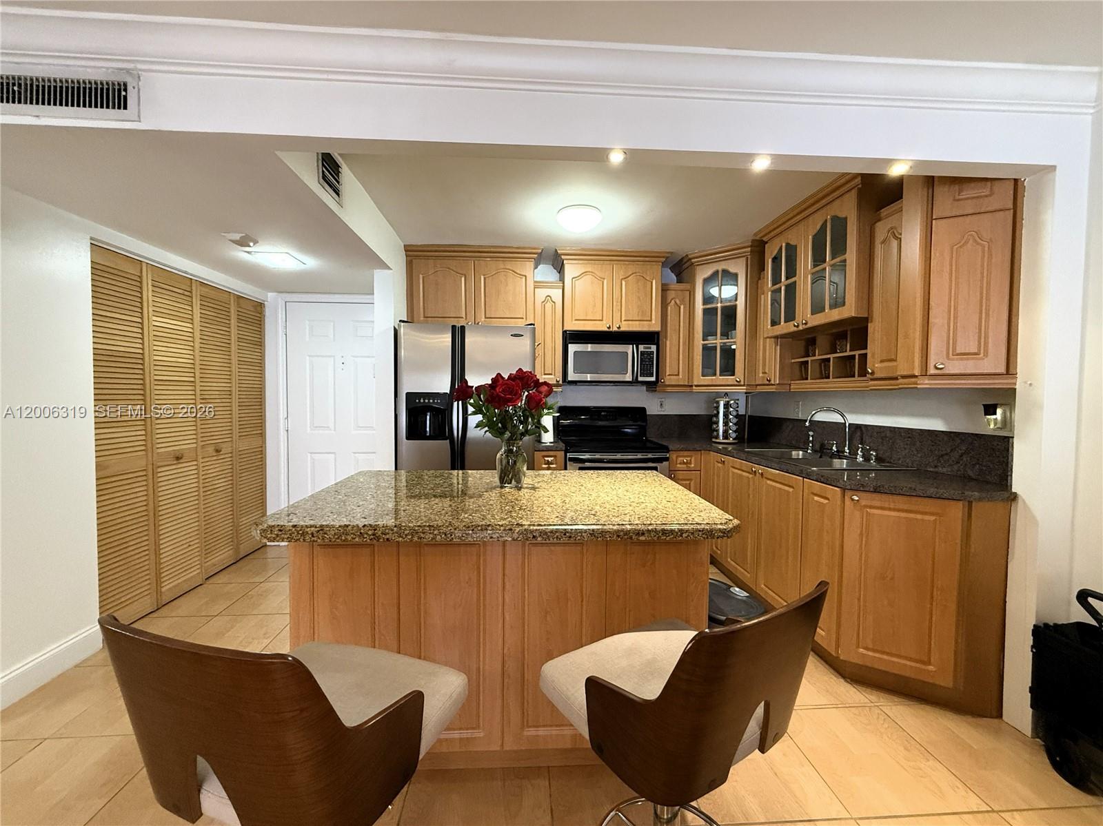Property photo # 0