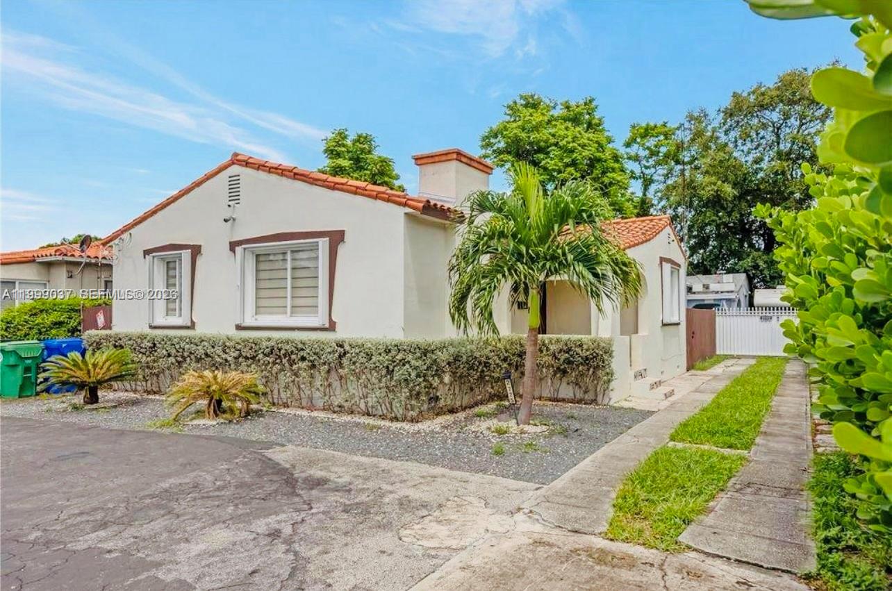 Beautifully remodeled home in a prime Miami location! Conveniently located just minutes from Miami International Airport, major highways, and popular sports stadiums. This property features a newer roof (less than 2 years old), along with updated interiors offering modern finishes and comfortable living spaces. Ideal for both end-users and investors. Don’t miss this move-in ready opportunity.