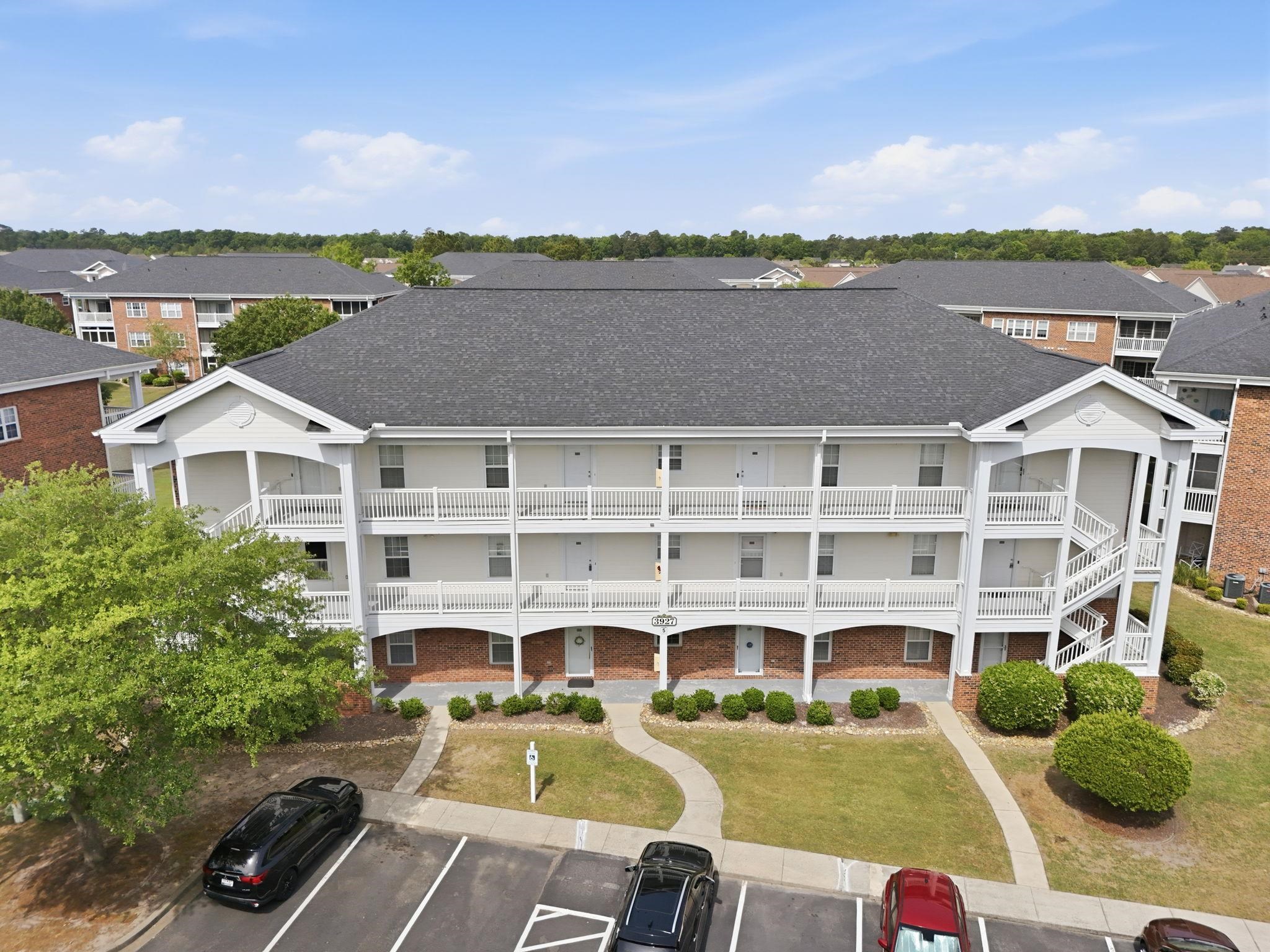 3927 Gladiola Ct. UNIT 5-202 Myrtle Beach, SC 29588