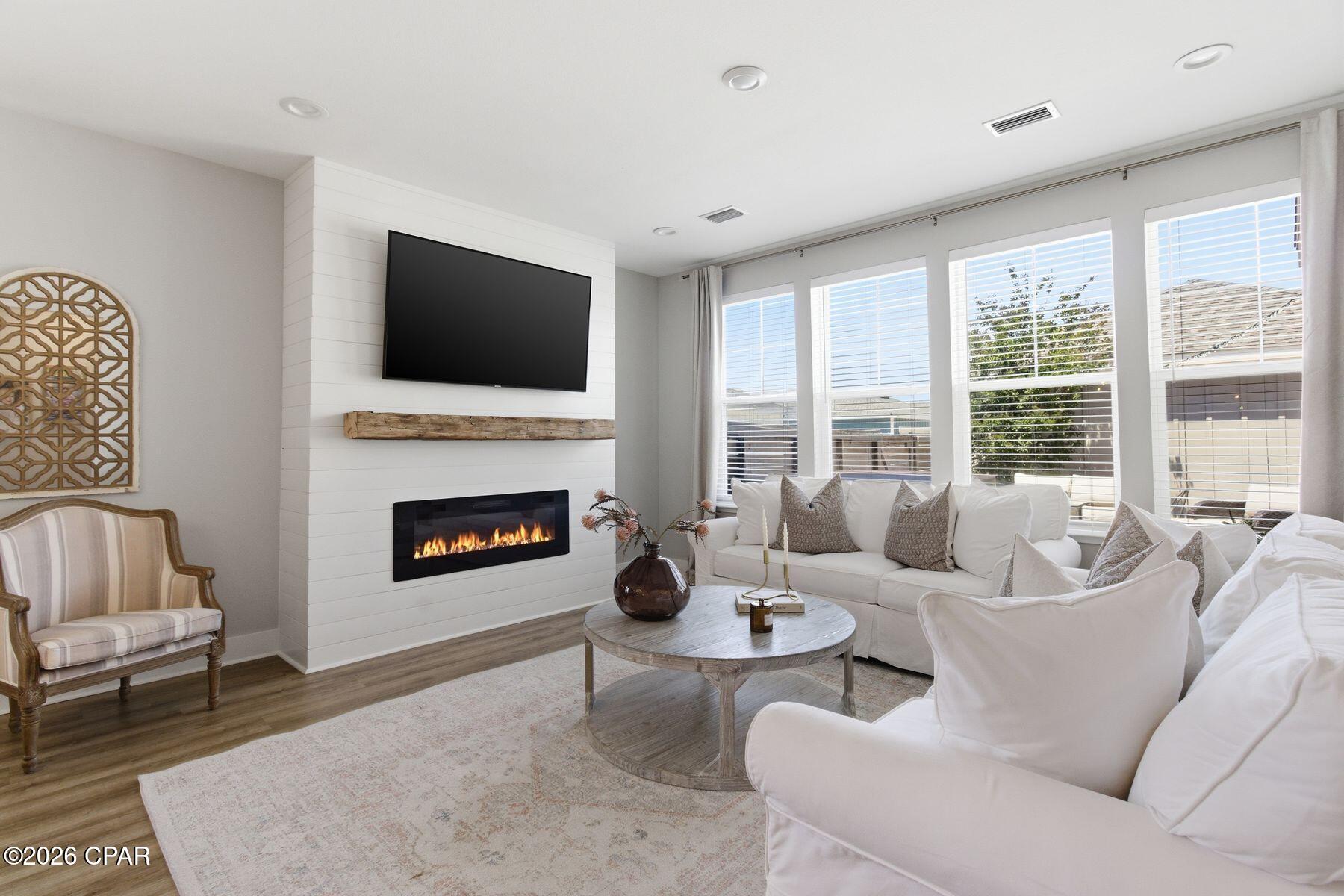 Image 6 For 1708 Daffodil Street