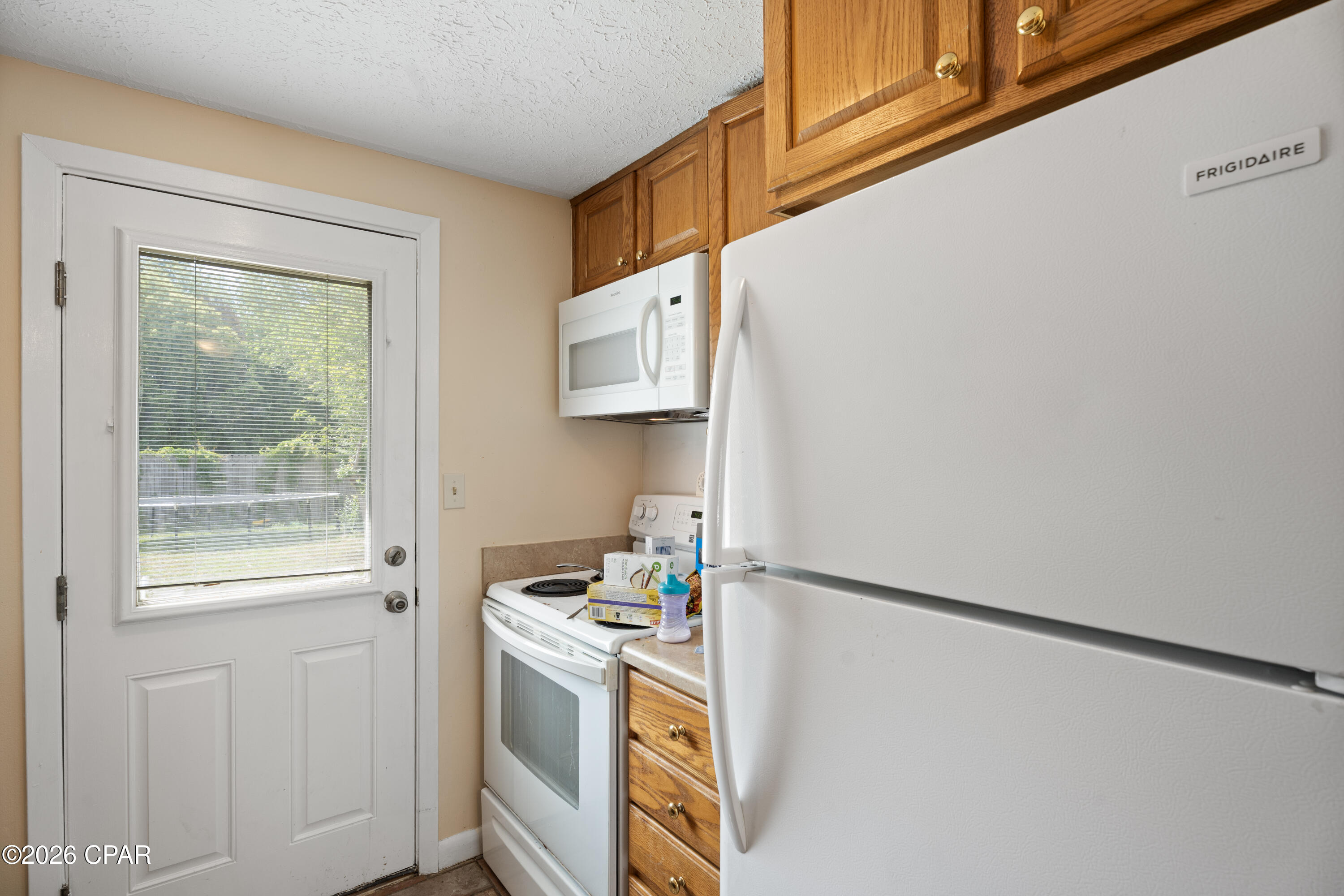 Image 21 For 3039 Headland Avenue