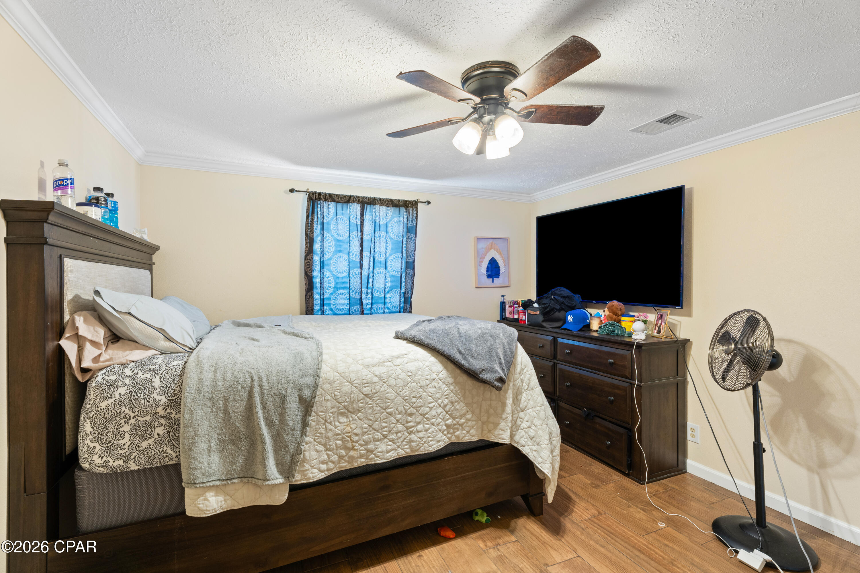 Image 7 For 3039 Headland Avenue