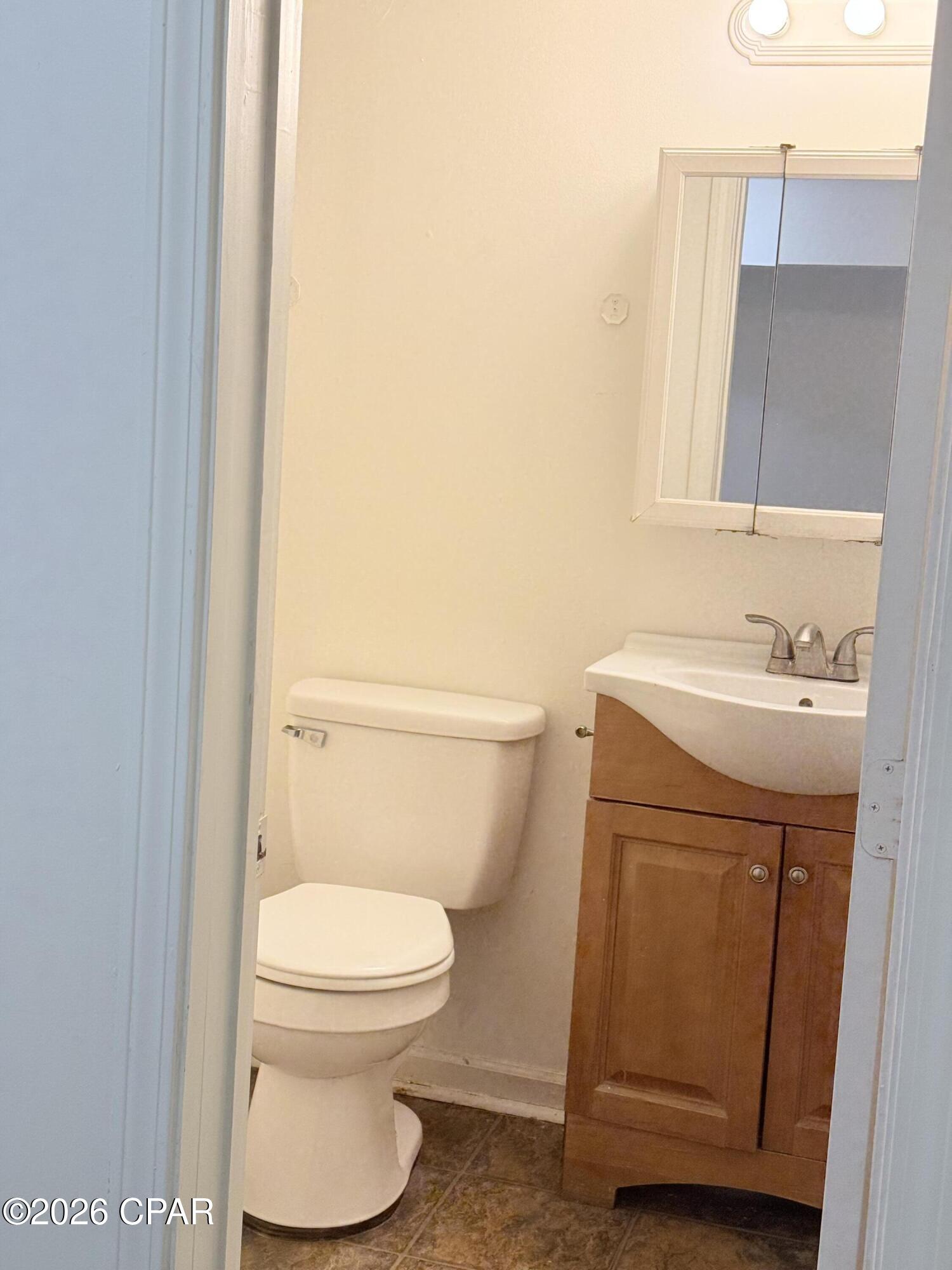 Image 11 For 237 Helen Avenue A