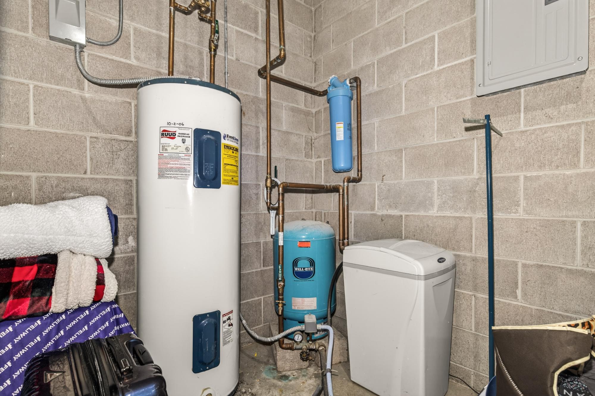 Little Bass Lake Property 1289 Gerri Ct Photo 38