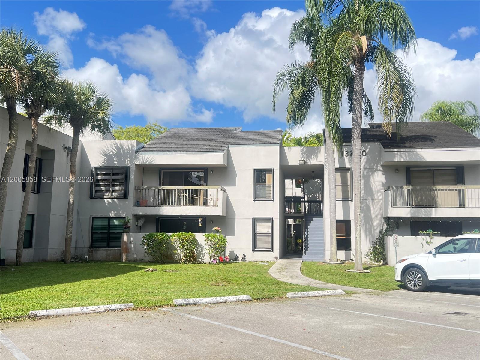 Calusa Club Vilg Bldg E C