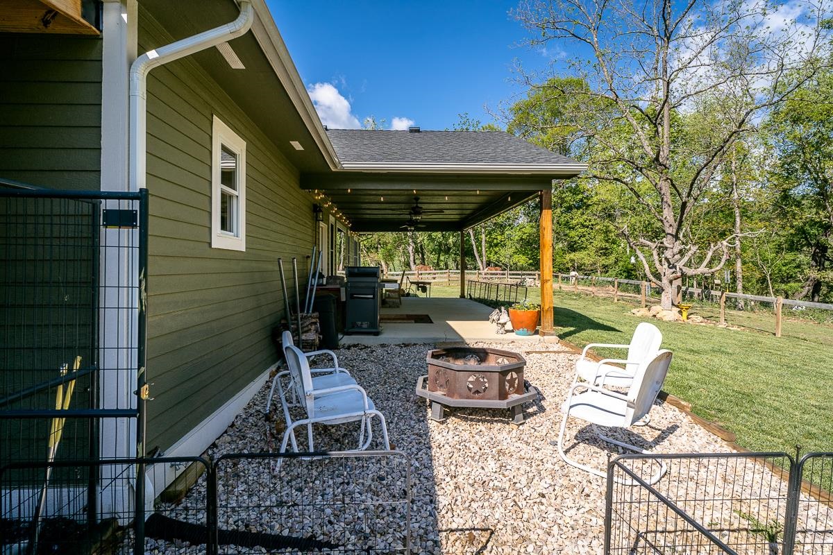 99 Mt Ida Ln
