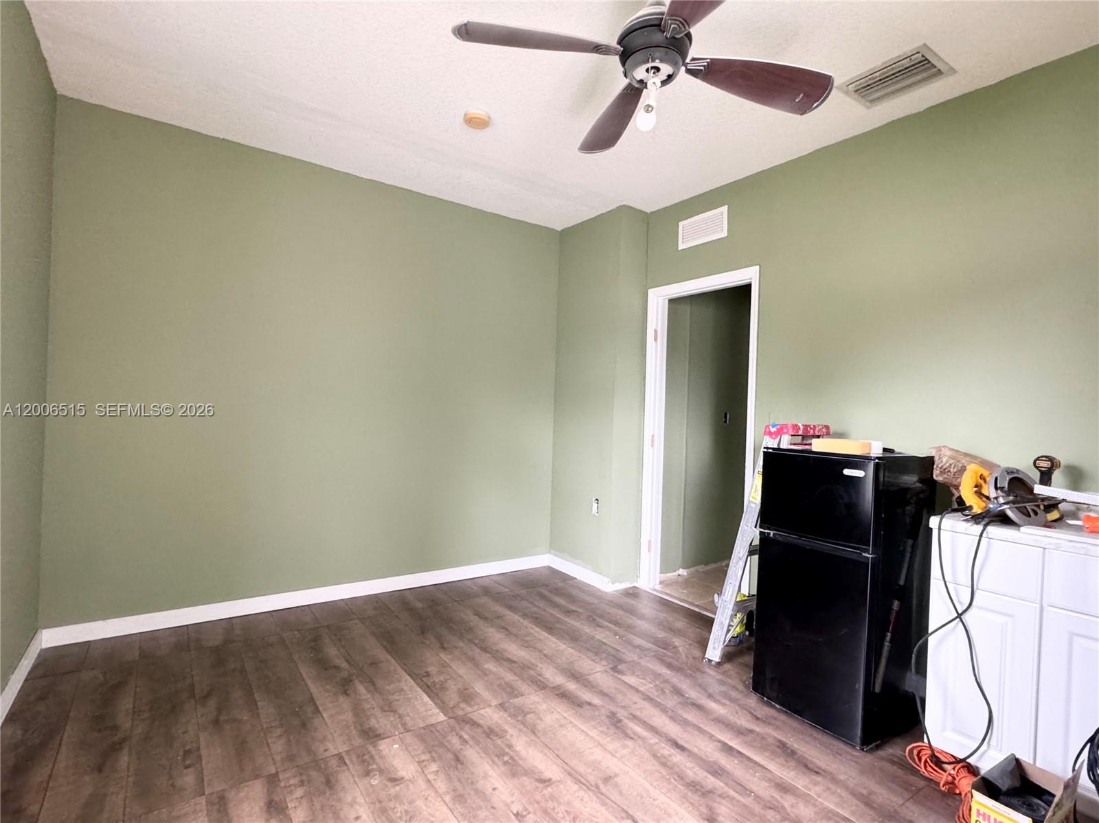 Property photo # 6
