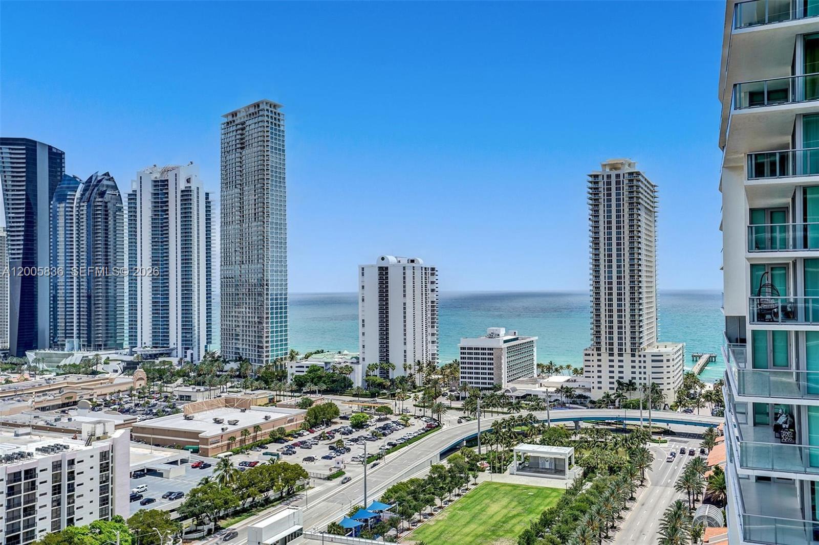 Parque Towers Condo
