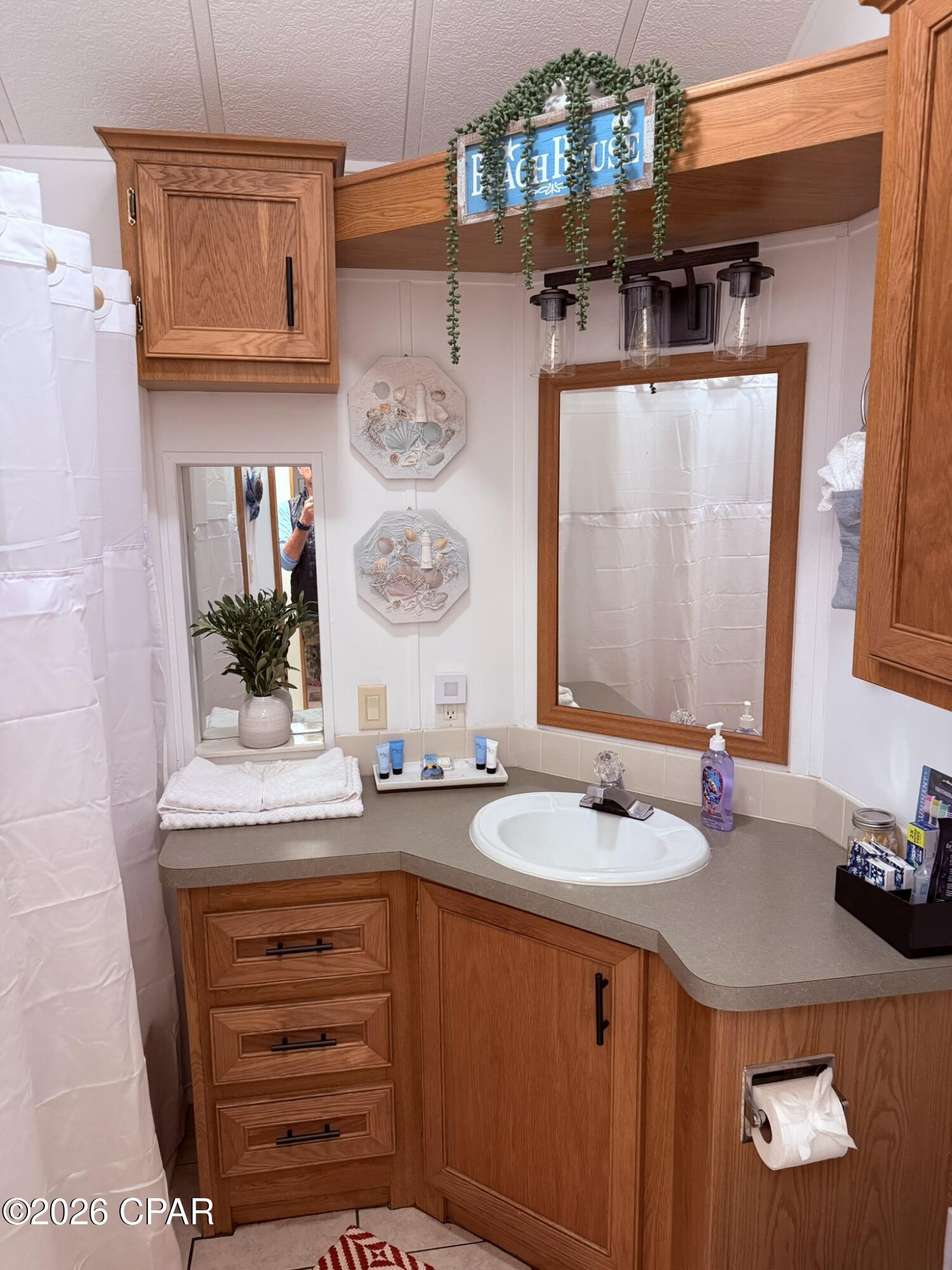 Image 16 For 1219 Navy Boulevard 93