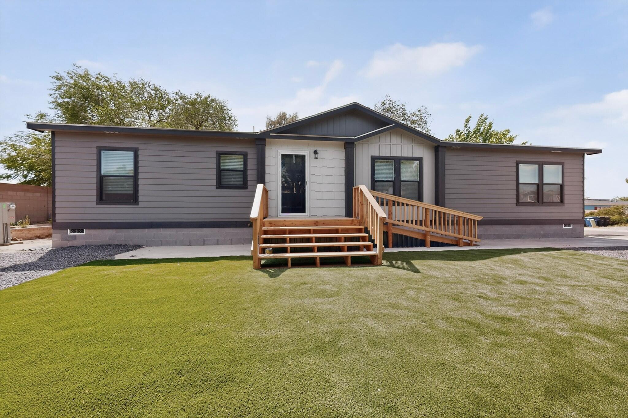 6632 San Luis Obispo Avenue NE Albuquerque, NM 87109