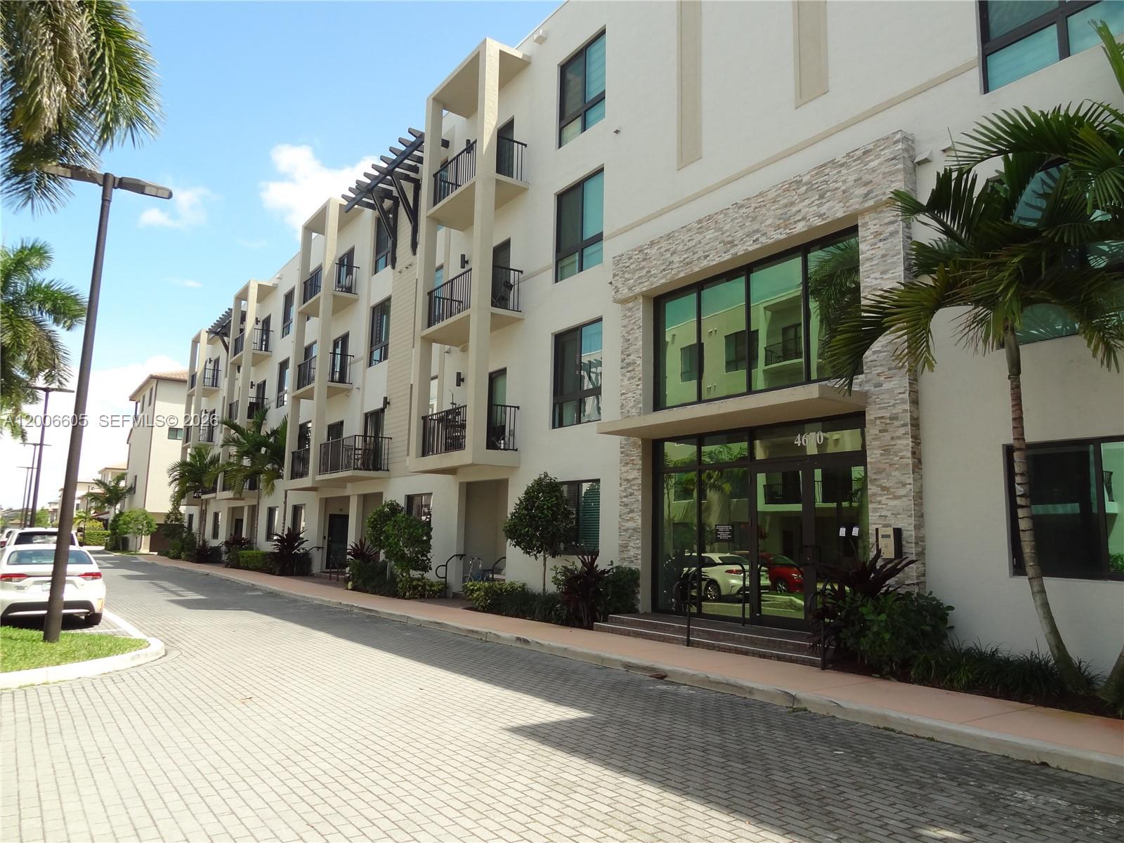 Urbana At The Residences