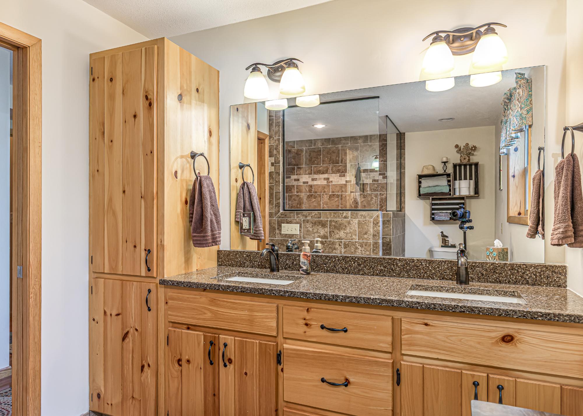 Amber Lake Property 8361 Amber Lake Rd E Photo 13