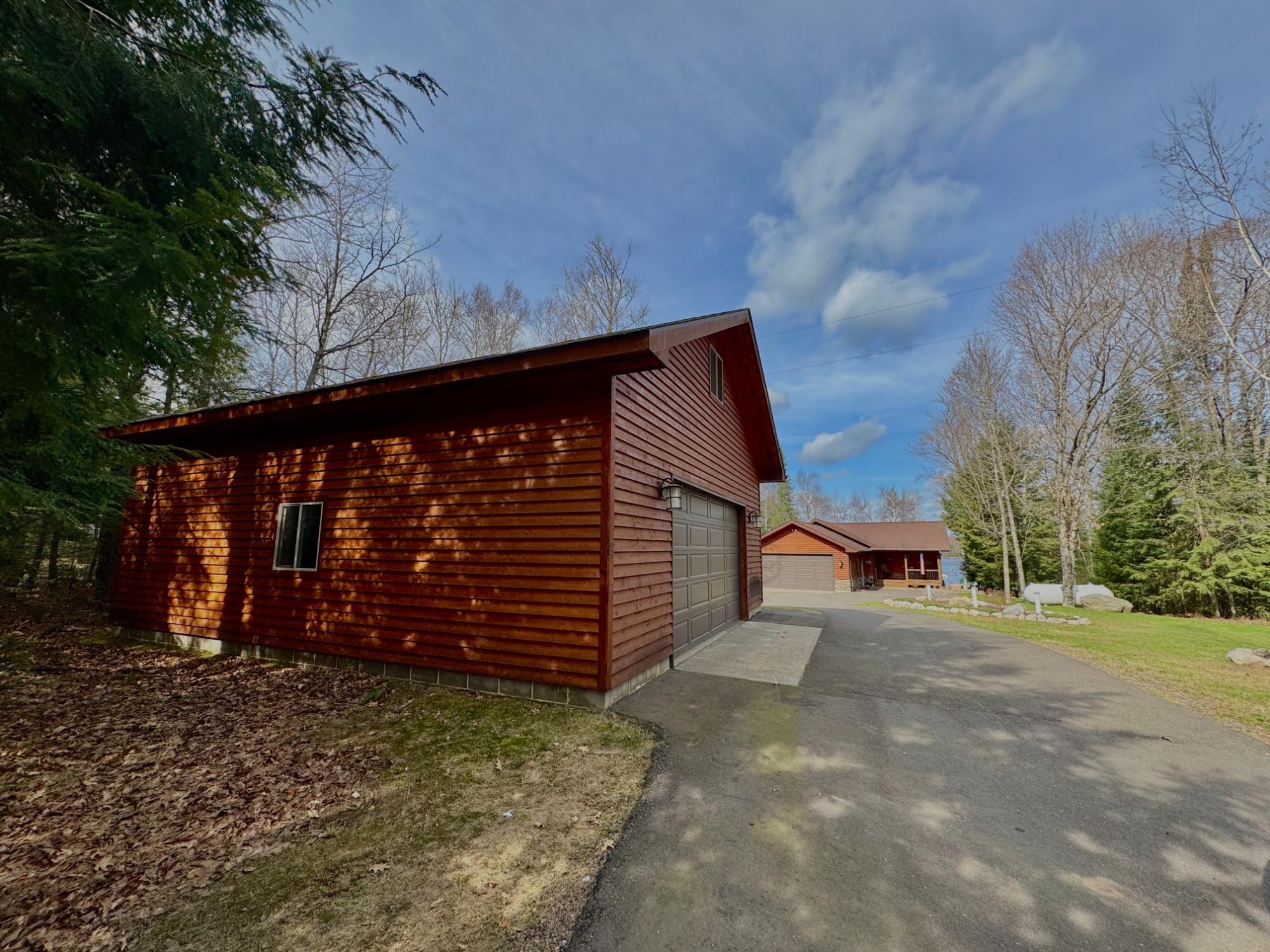 Amber Lake Property 8361 Amber Lake Rd E Photo 22