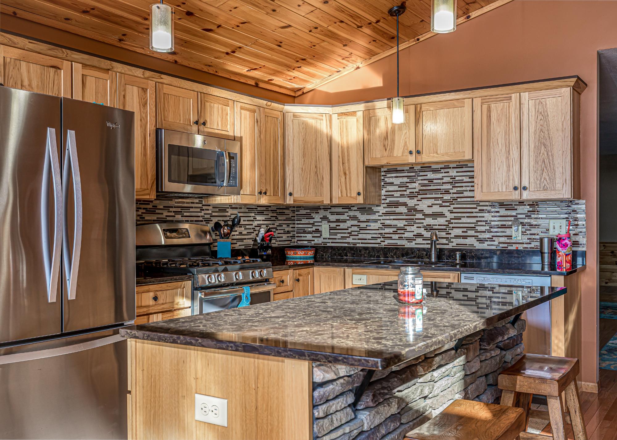 Amber Lake Property 8361 Amber Lake Rd E Photo 5