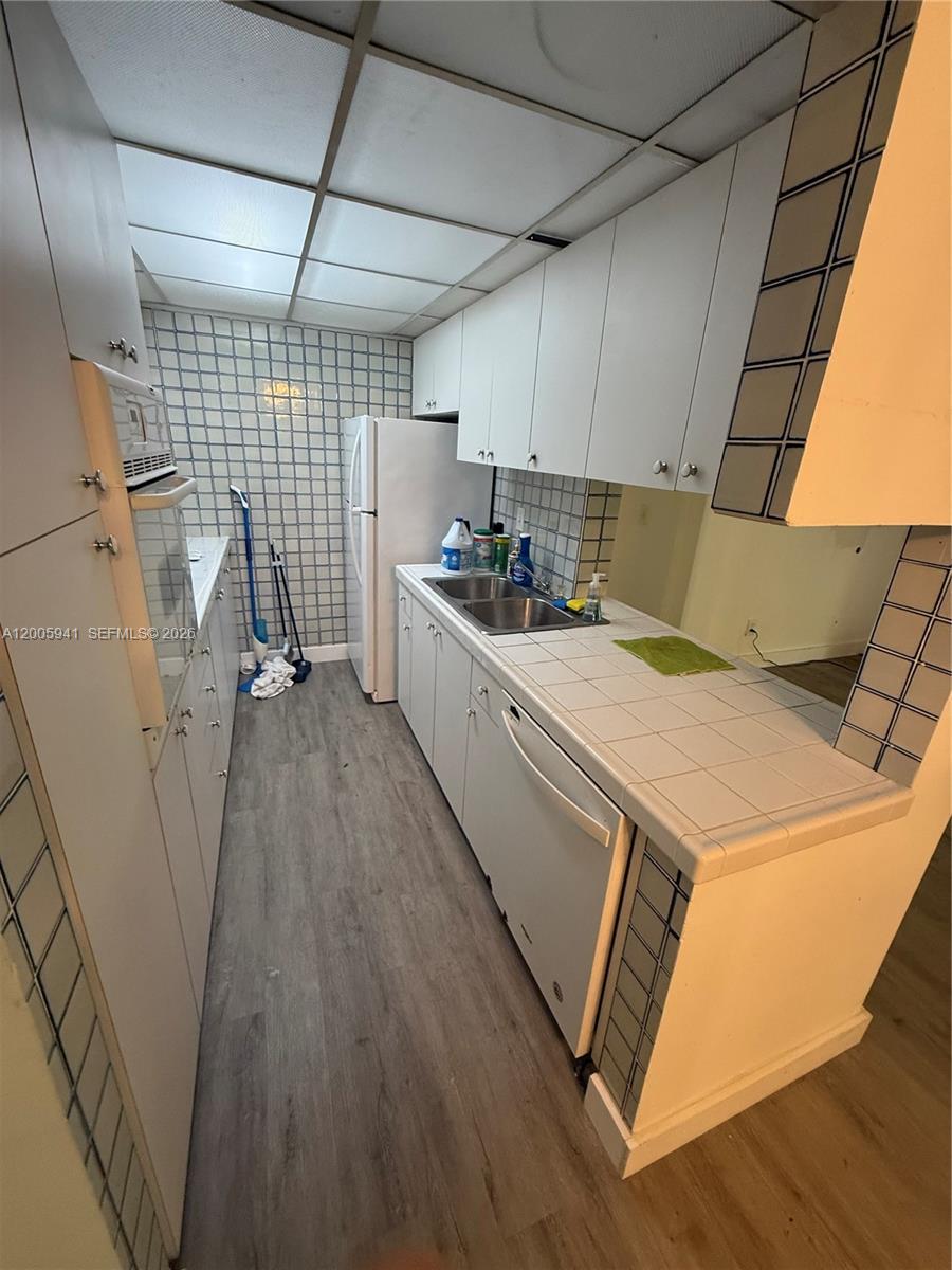 Property photo # 7