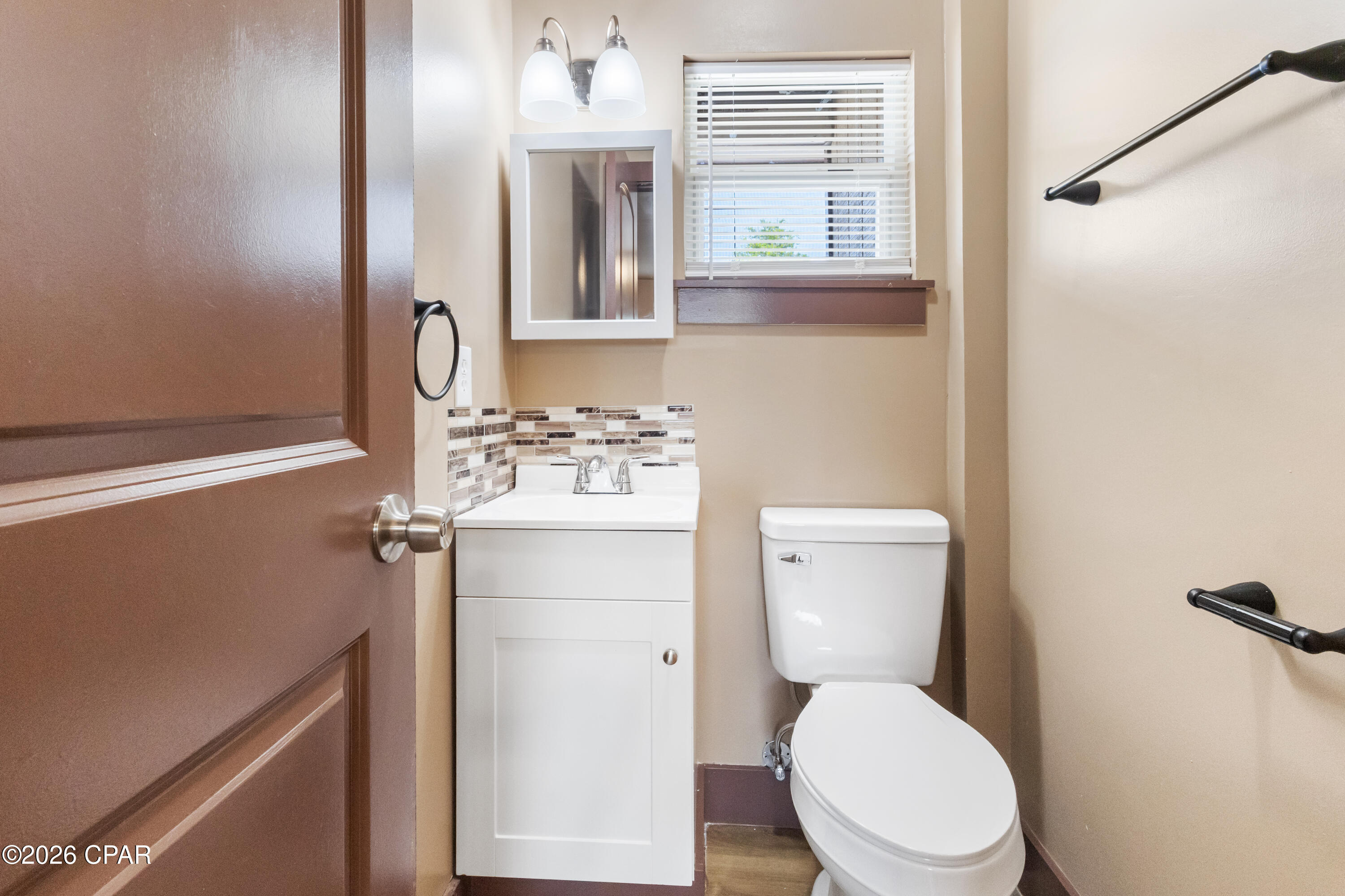 Image 12 For 523 8th Street