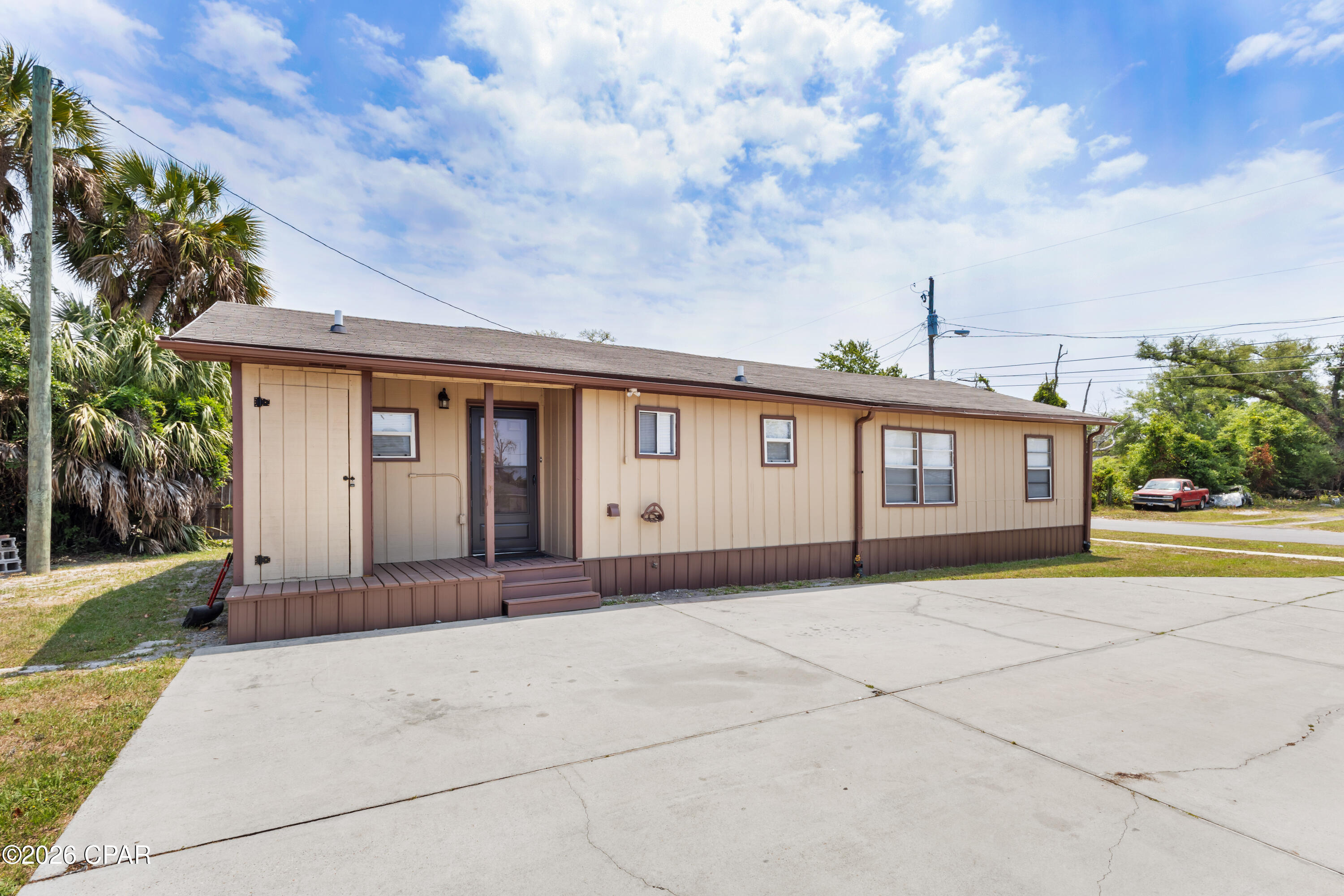 Image 24 For 523 8th Street