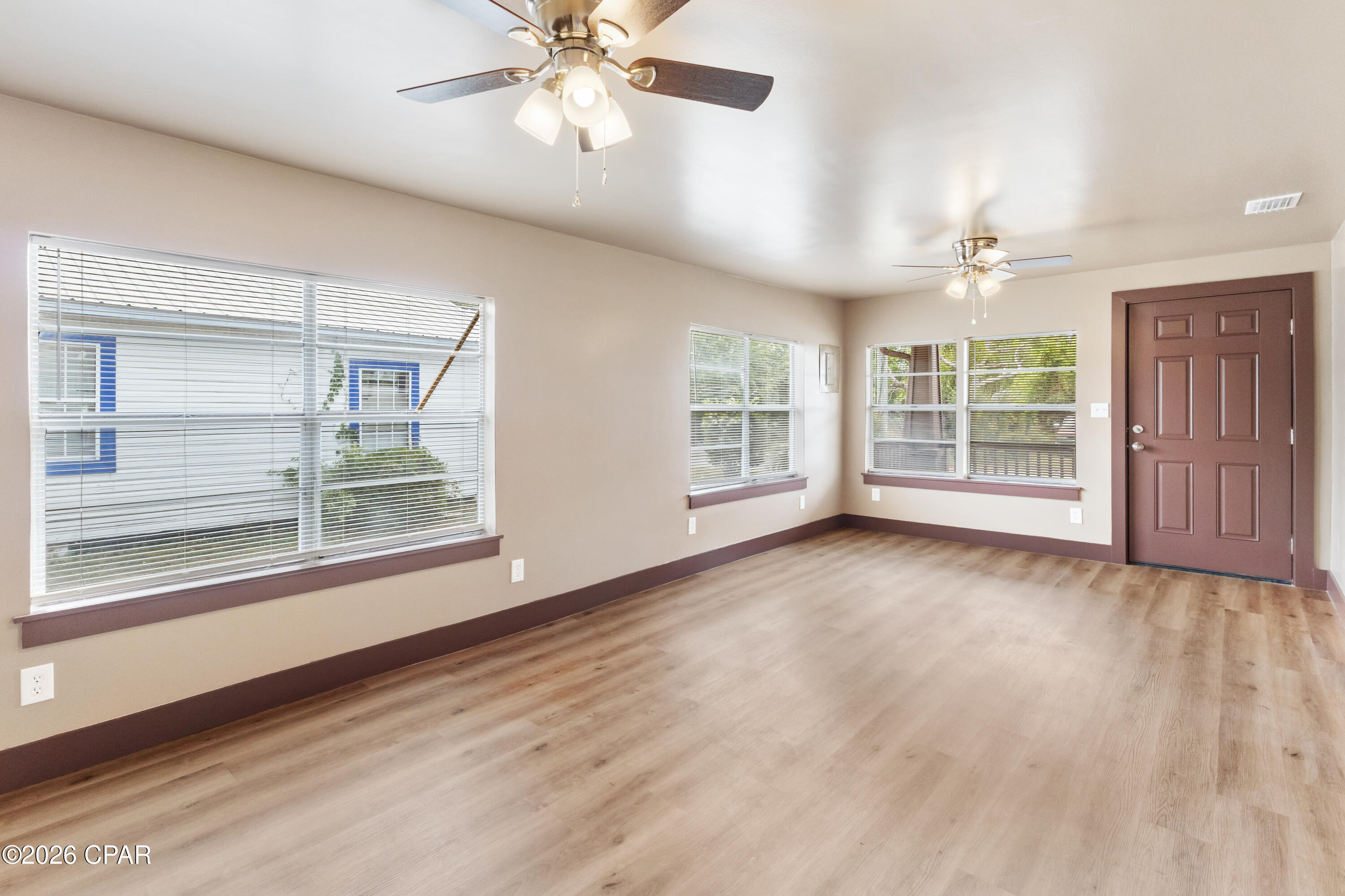 Image 7 For 523 8th Street