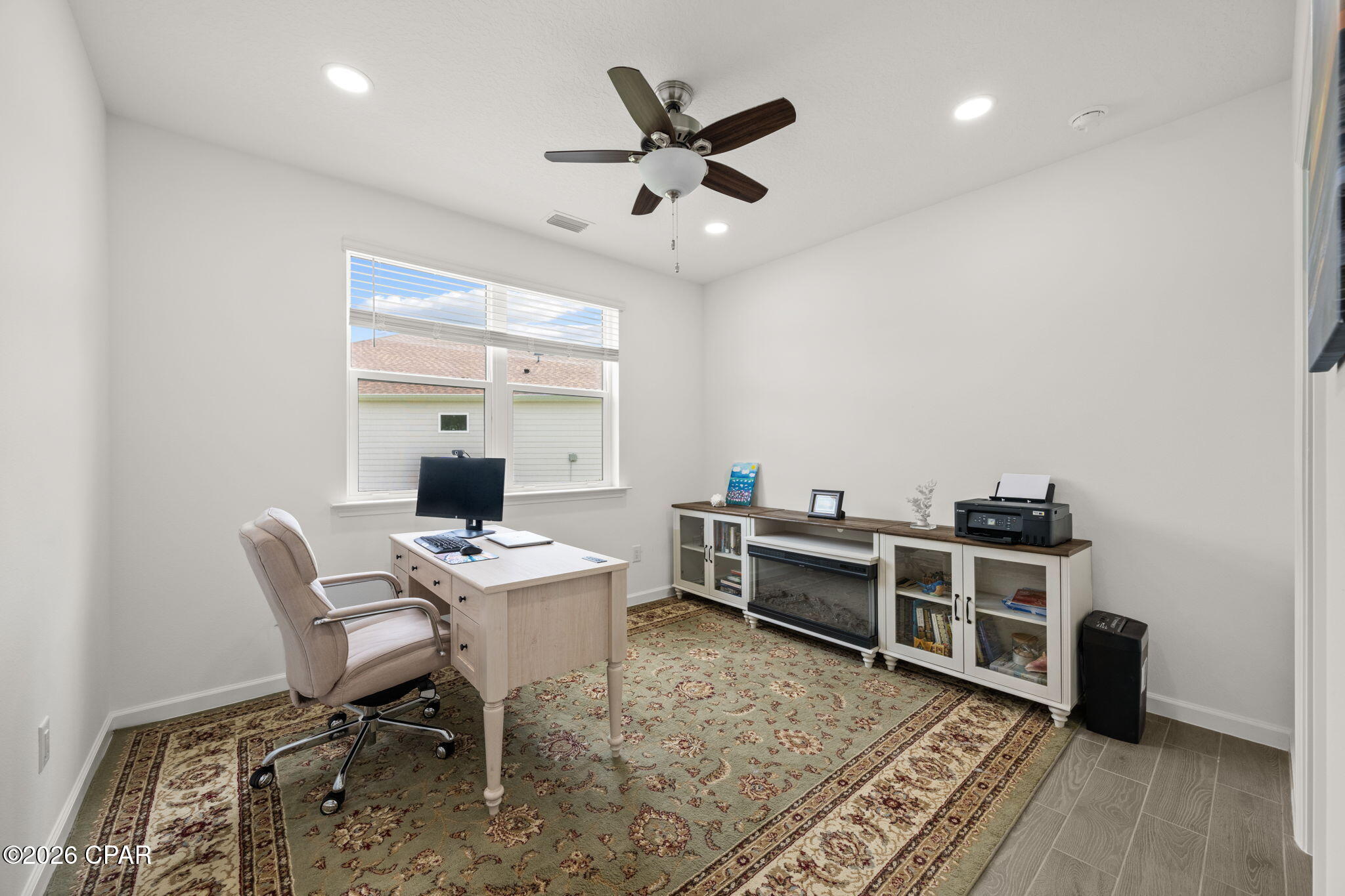 Listing photo id 26 for 8937 Gypsy Palace Court