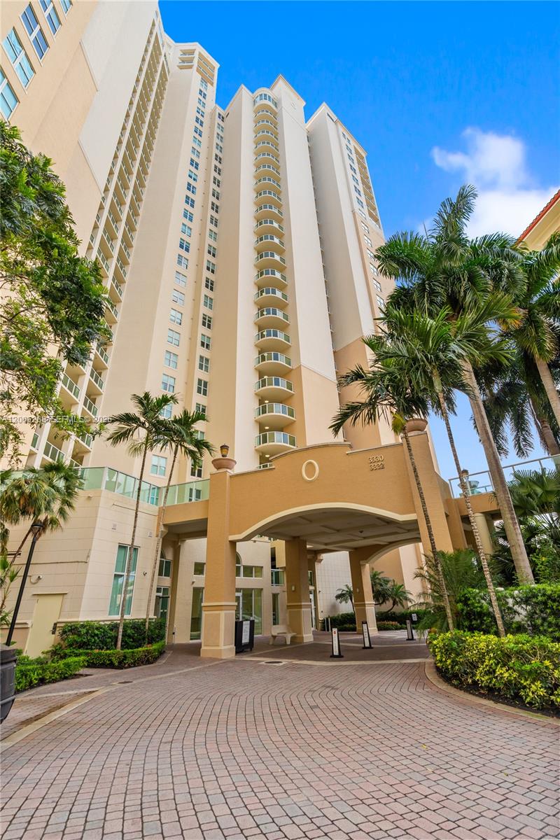 3330 190th St Unit 712, Aventura, Florida 33180