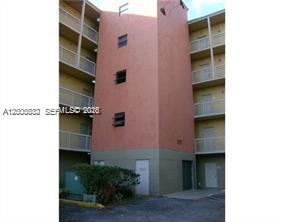 Las Vista At Doral Condo