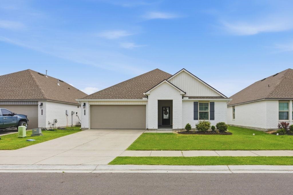 265 Paisley Parkway