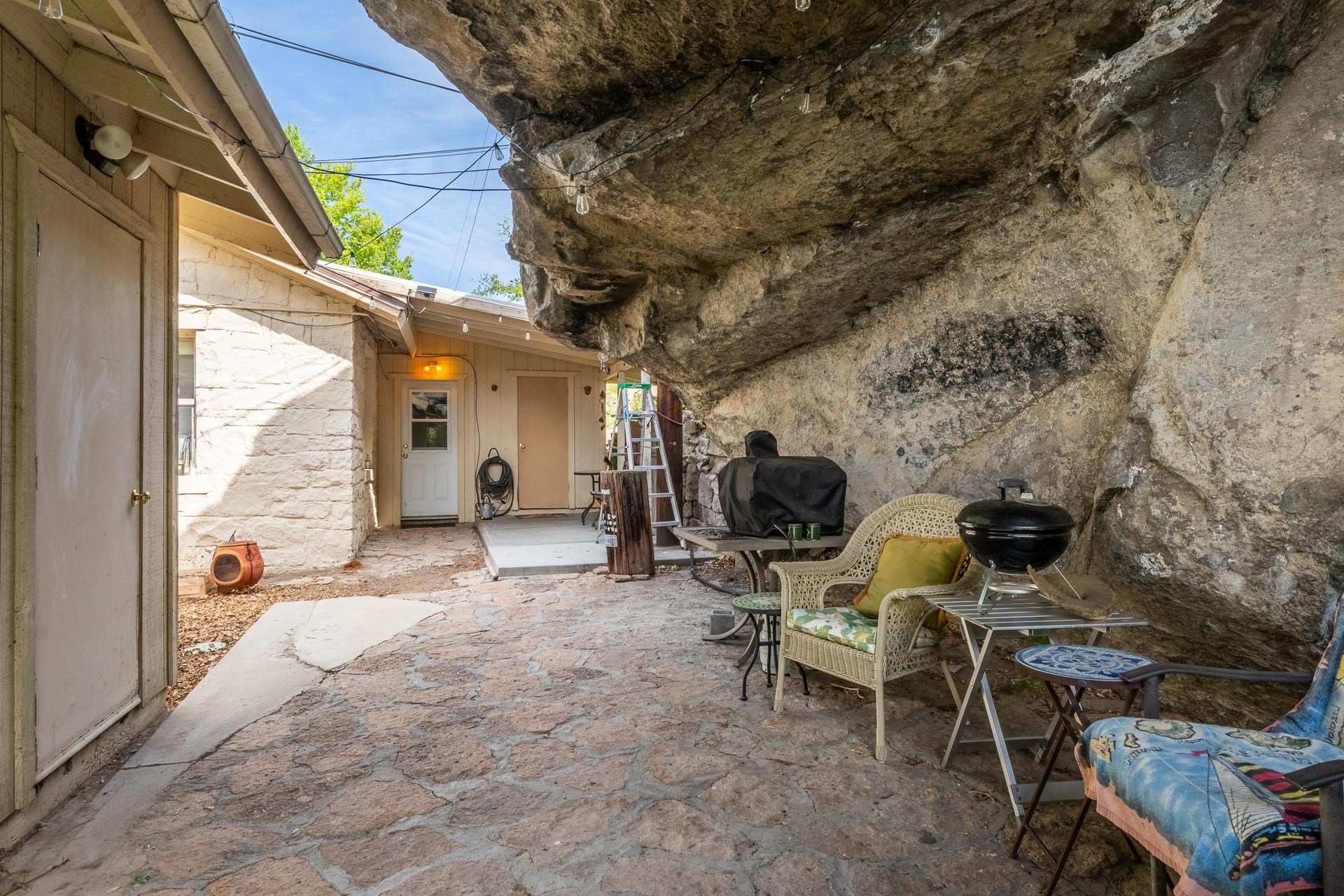 Property Photo 30