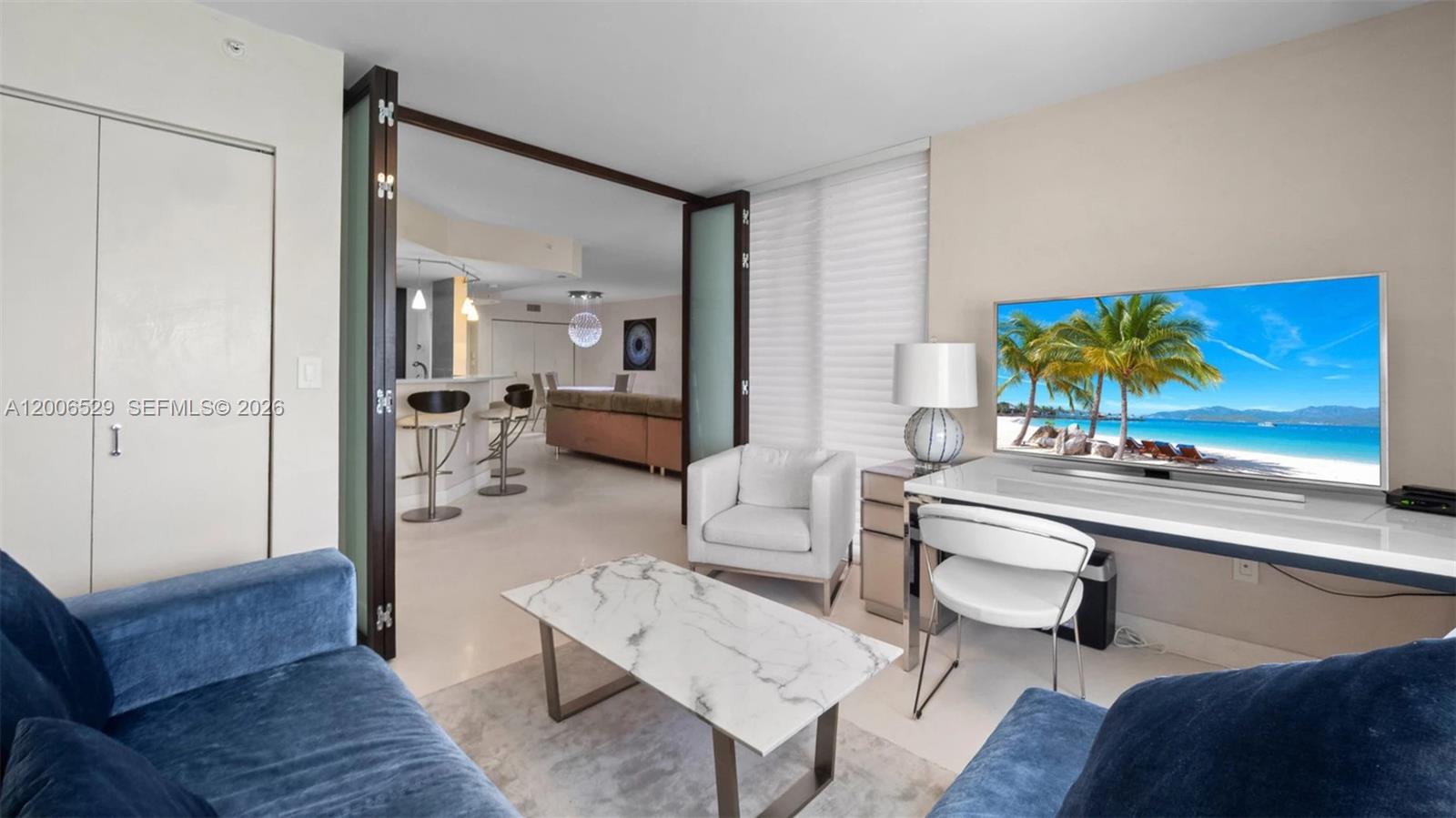 1900 Sunset Harbour Dr 2008