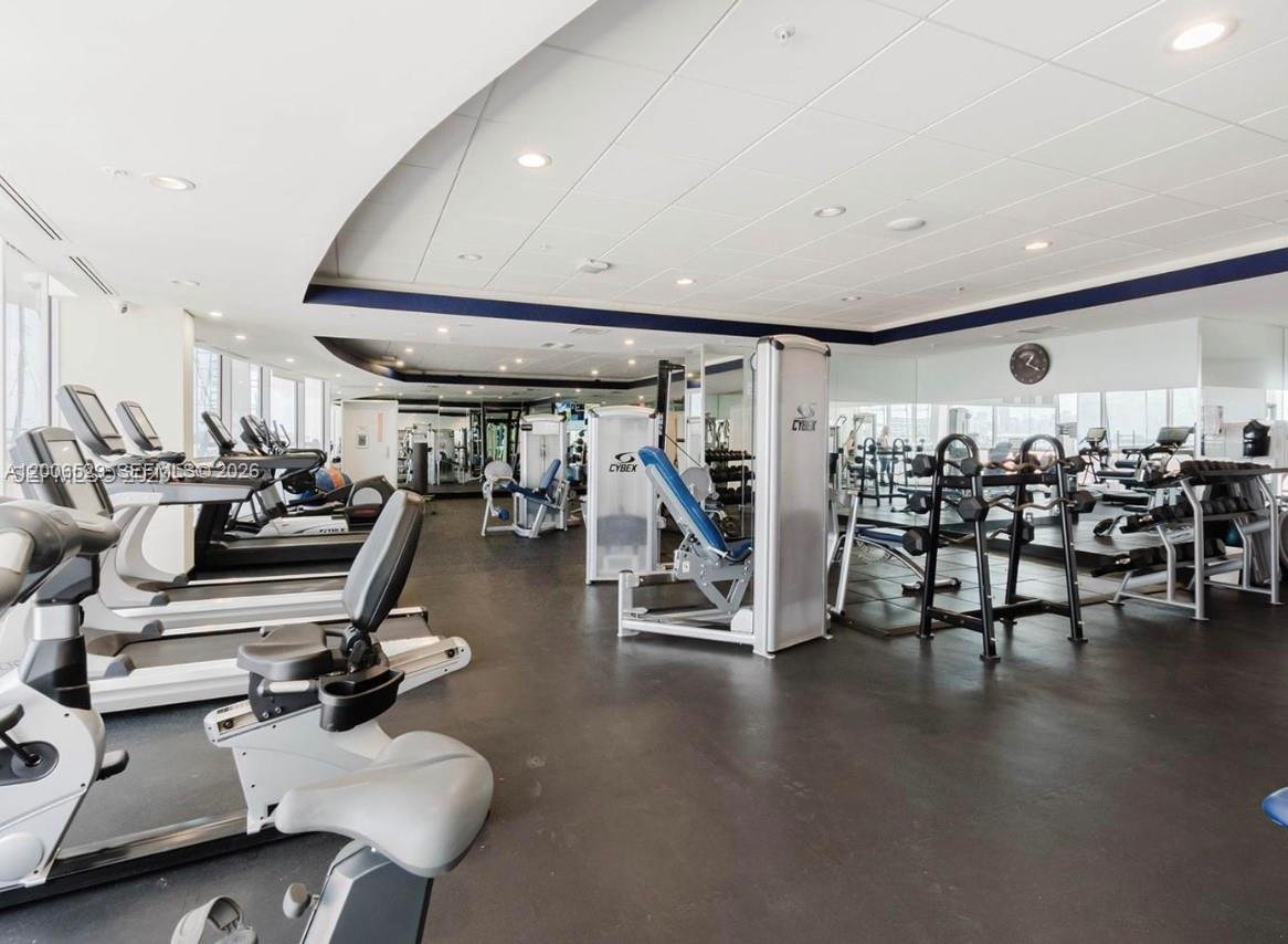 1900 Sunset Harbour Dr 2008