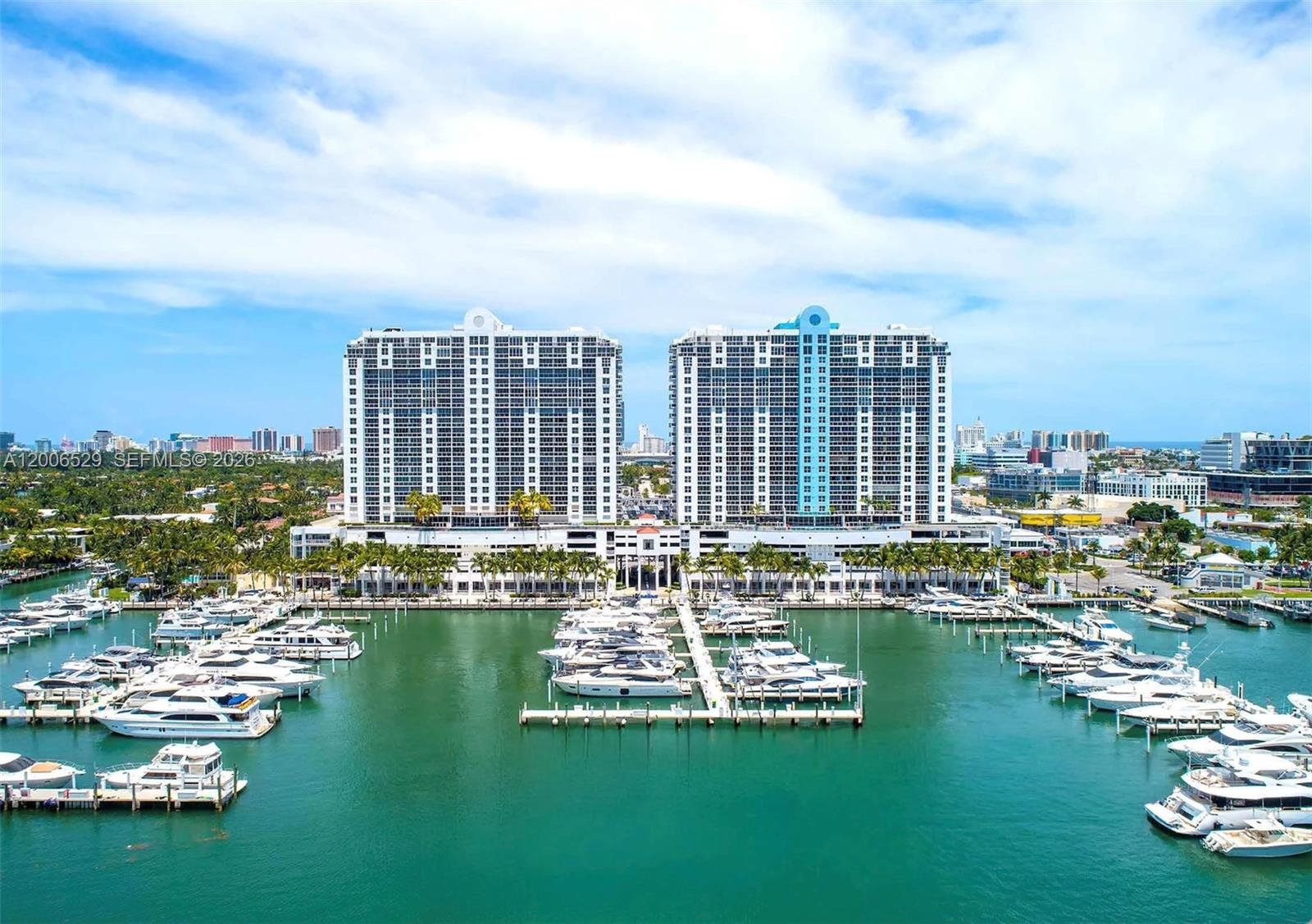 1900 Sunset Harbour Dr 2008