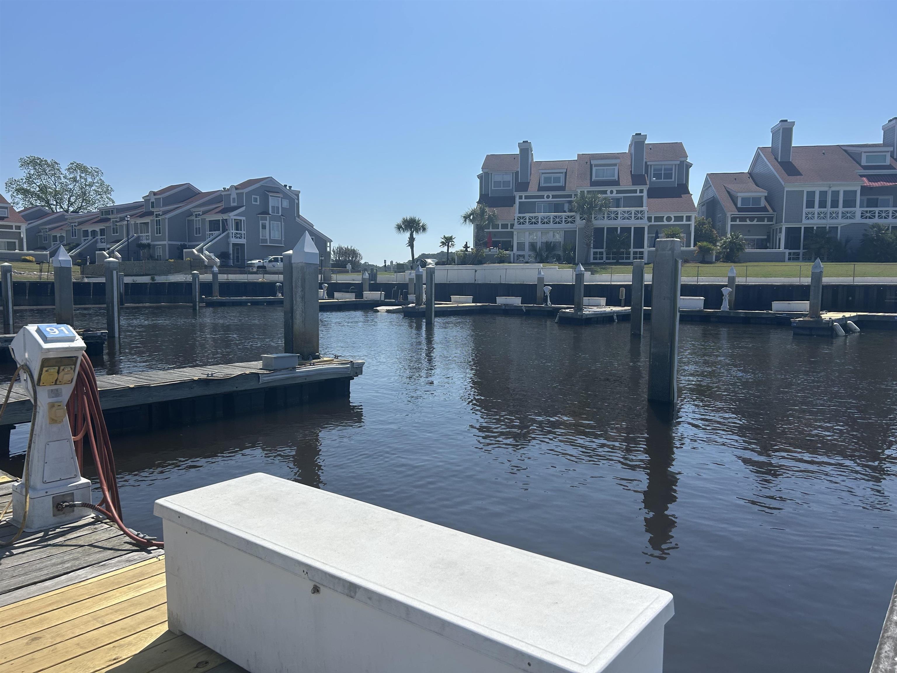 4396 Baldwin Ave. Little River, SC 29566