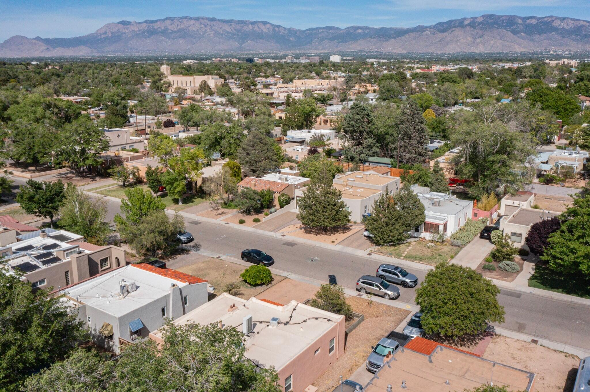 Homes for sale in Albuquerque, NM | 428 Solano Dr Ne, Albuquerque, NM 87108 | MLS# 1102249