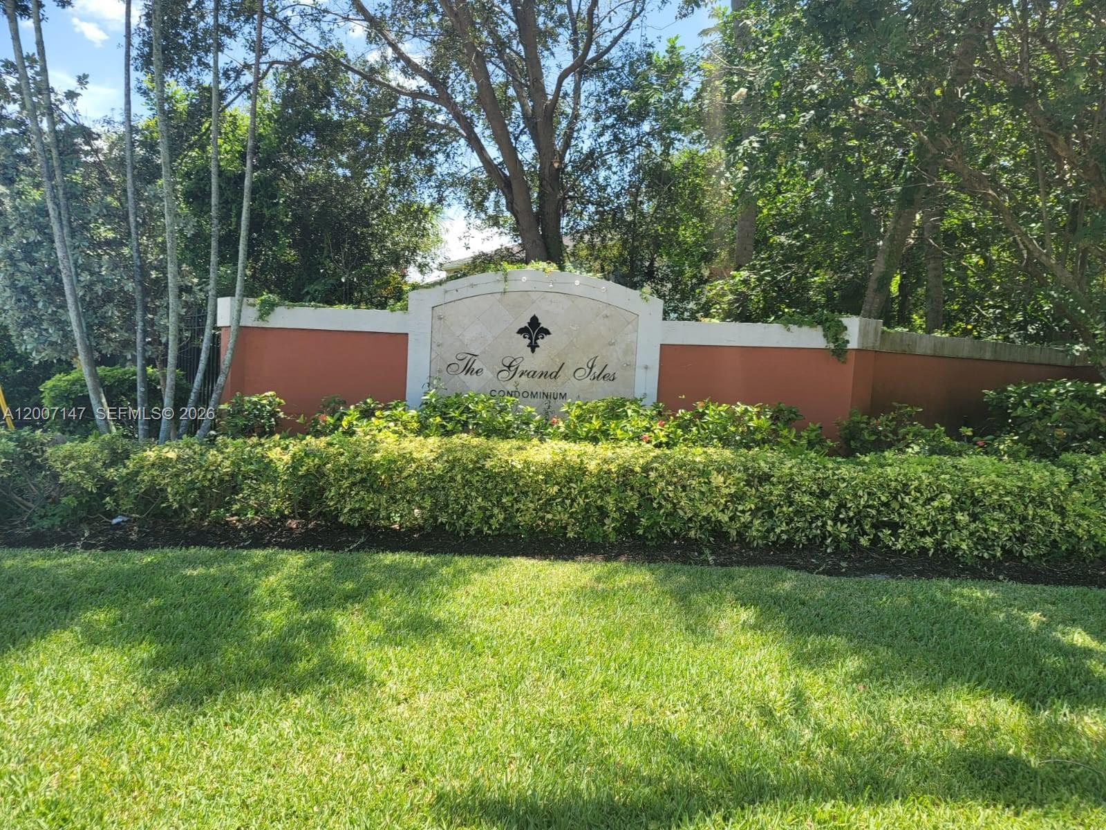 Grand Isles Condo