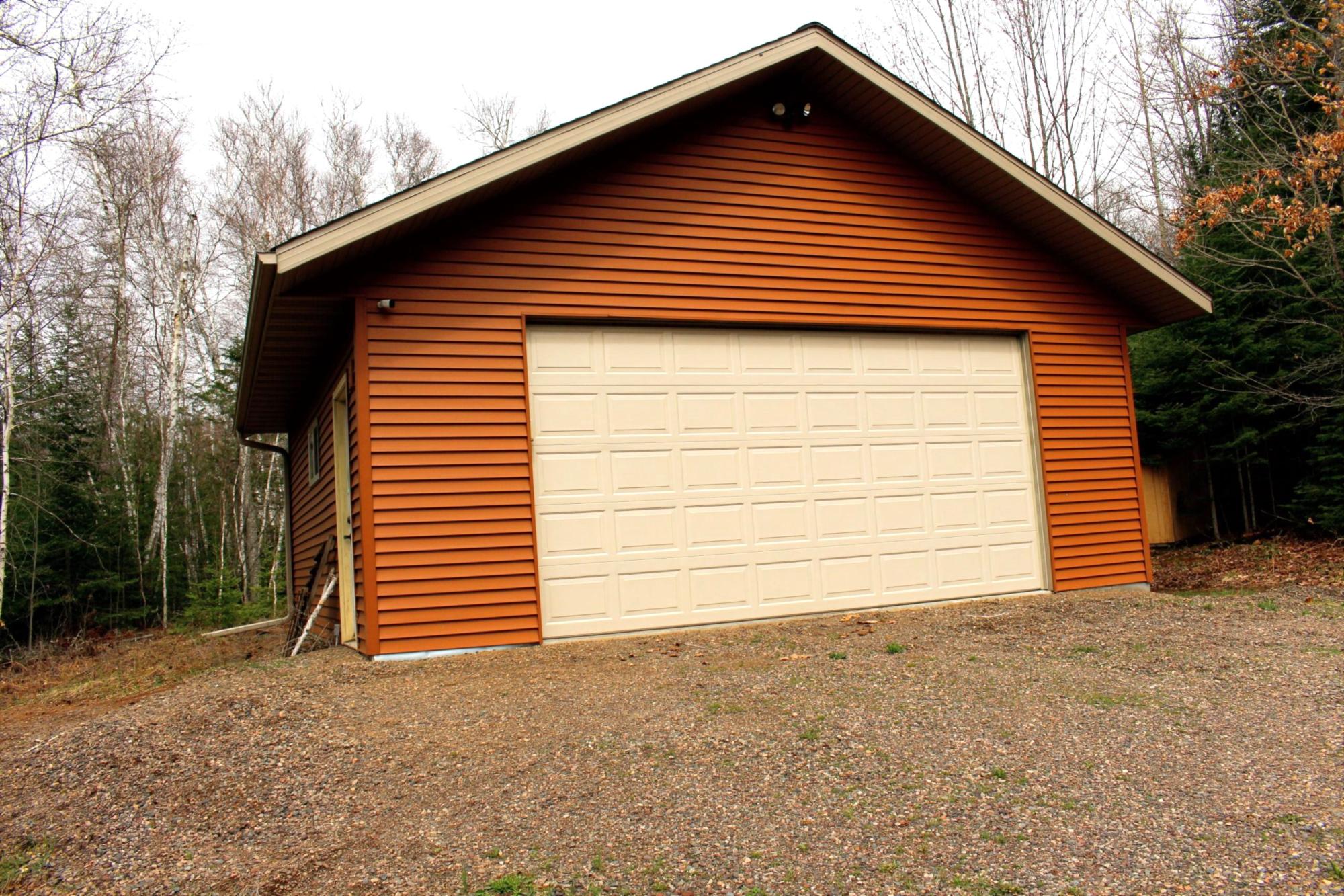 Undocumented Lake Property 8785-91 Setting Sun Blv Photo 37