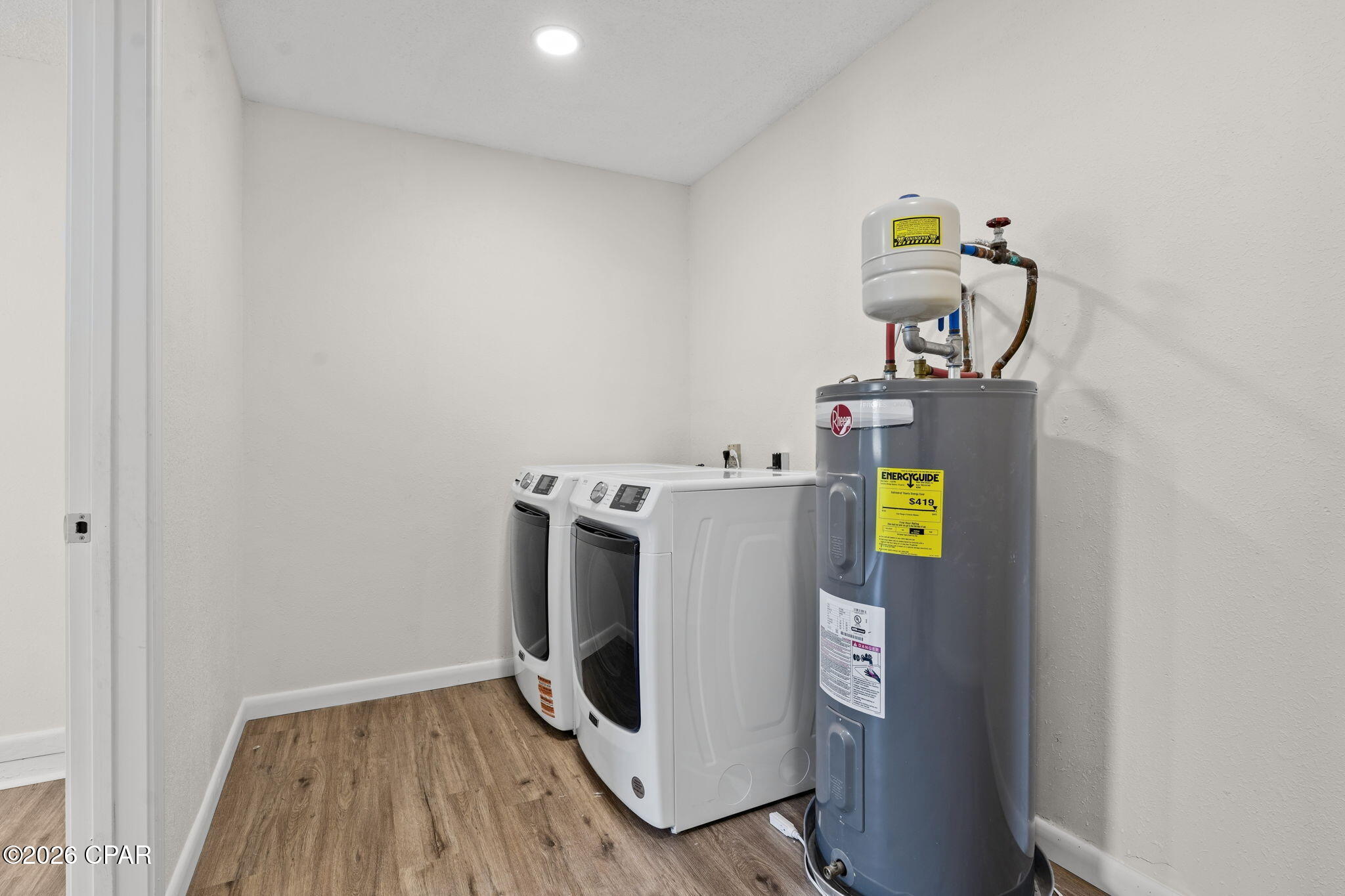Image 12 For 2020 Greenbriar Boulevard