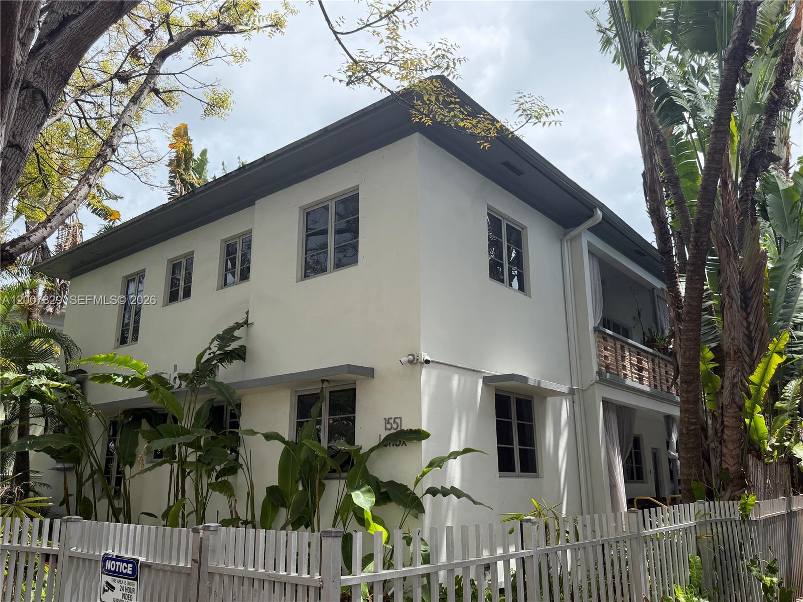 1551 Condo