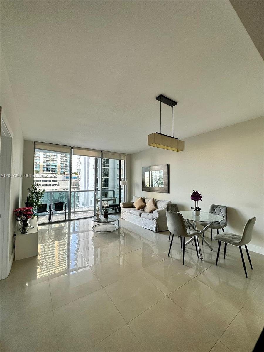 1060 Brickell Condo
